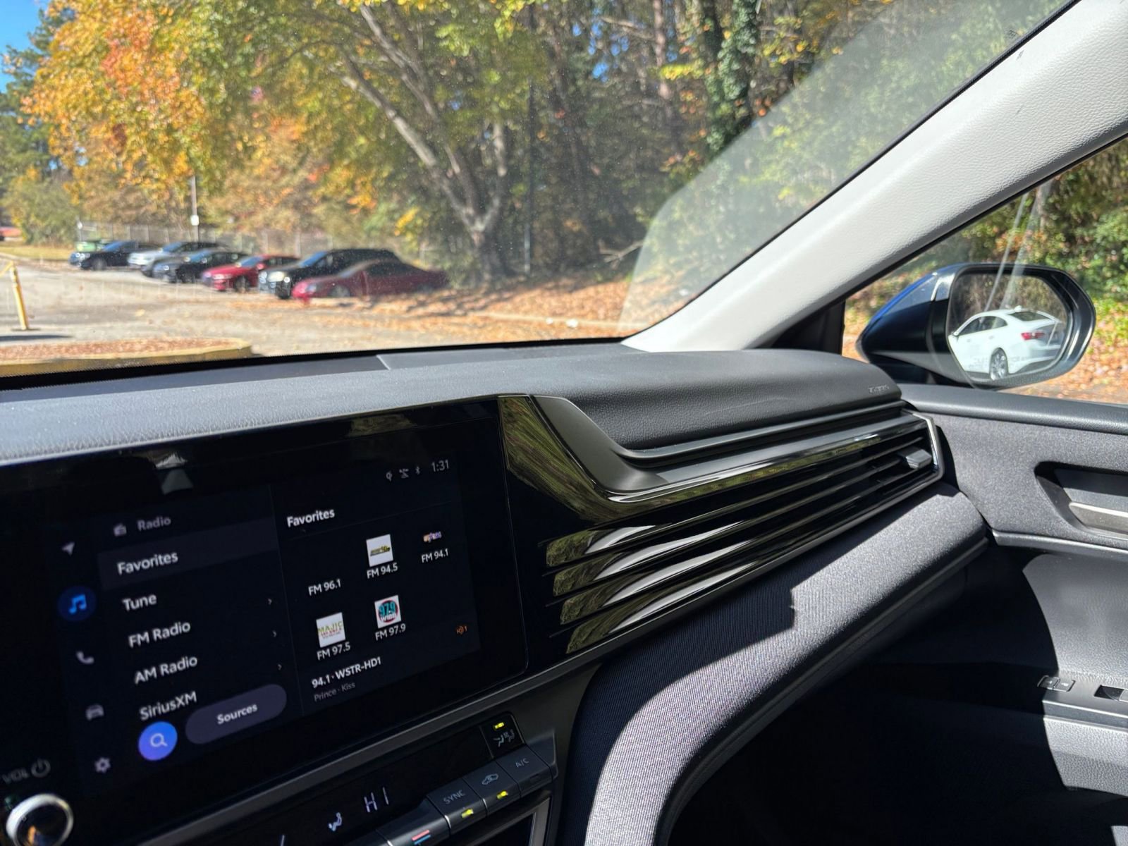 Thumbnail: 2025 Toyota Camry - 35