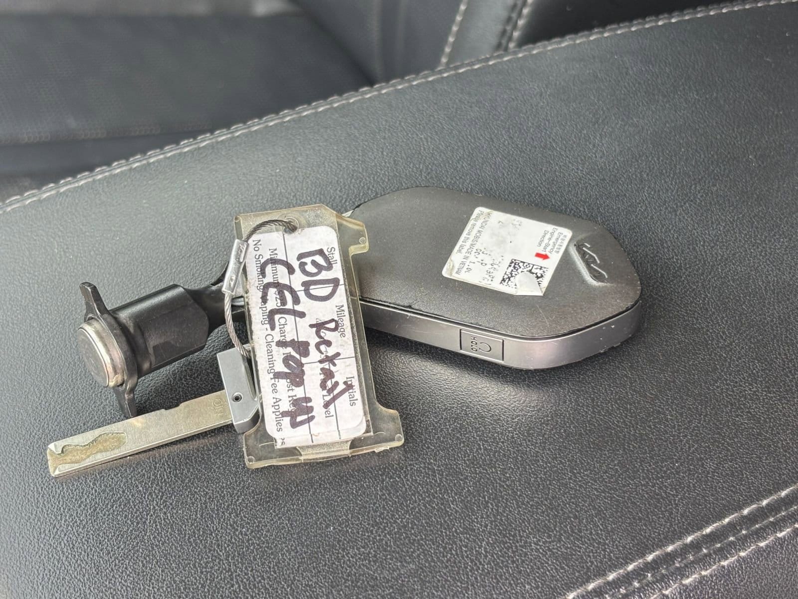 Thumbnail: 2024 Kia Sorento - 25