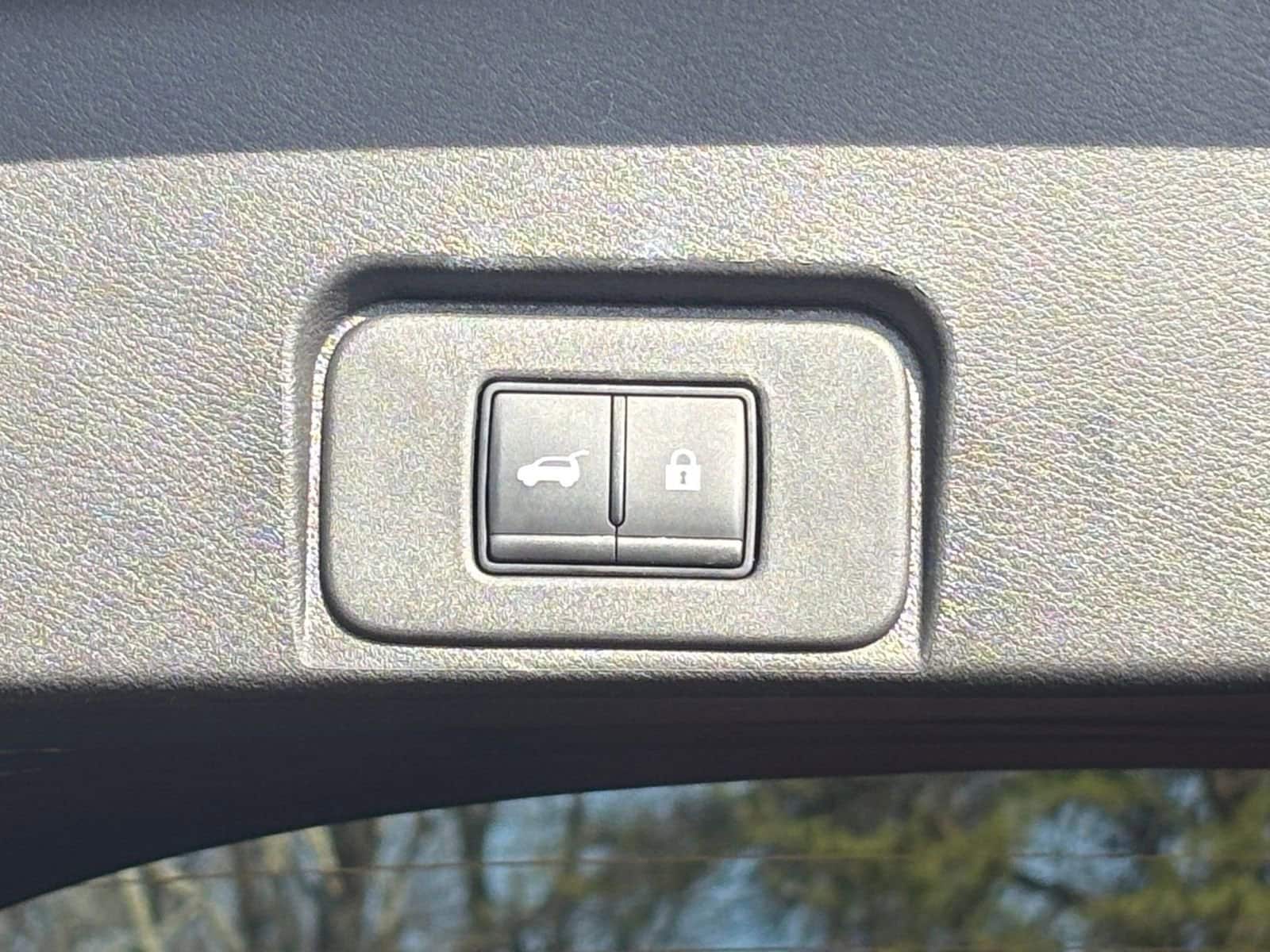 Thumbnail: 2025 Nissan Rogue - 23