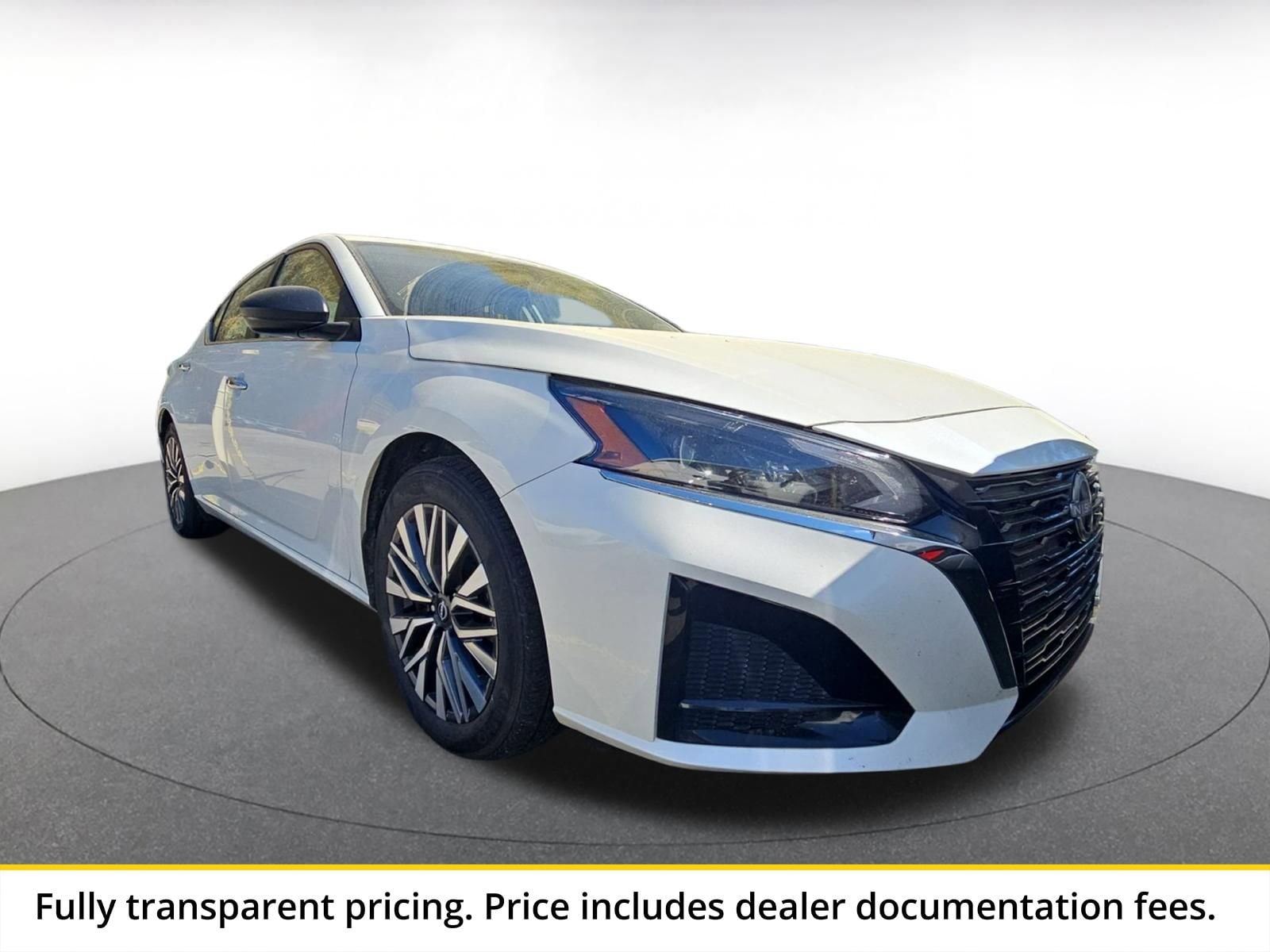 Thumbnail: 2025 Nissan Altima - 1