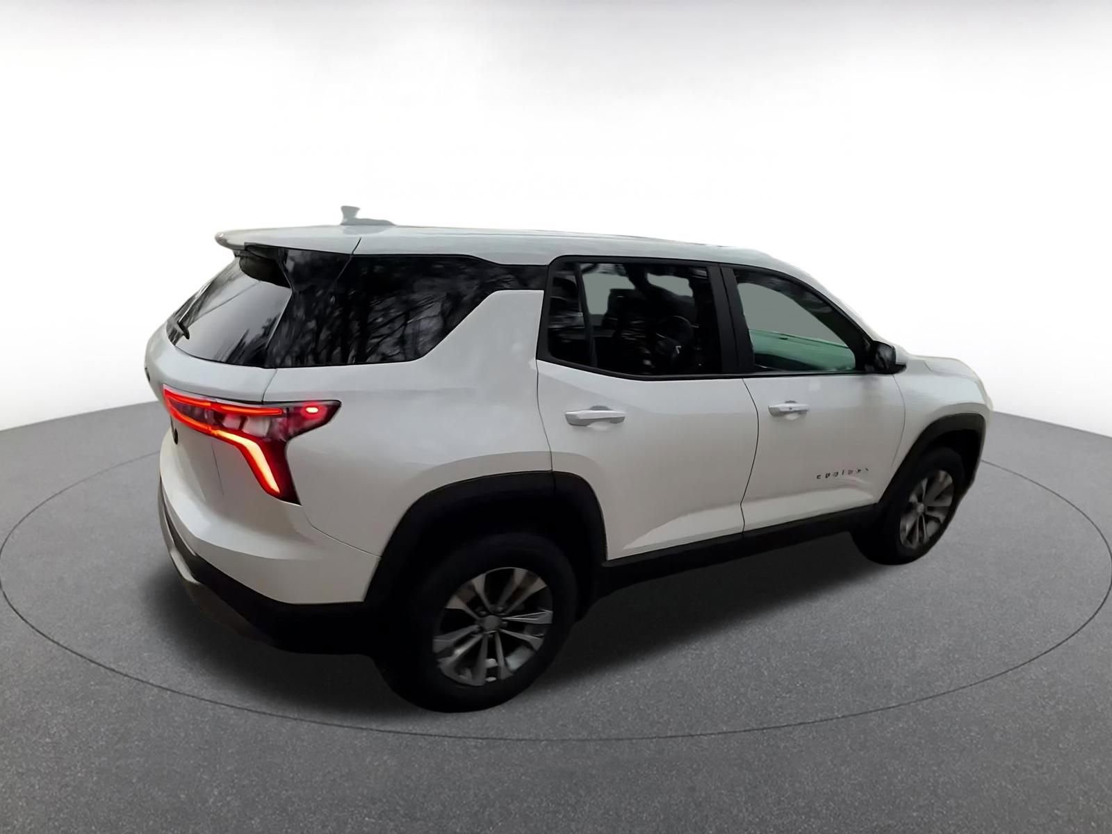 Thumbnail: 2025 Chevrolet Equinox - 14