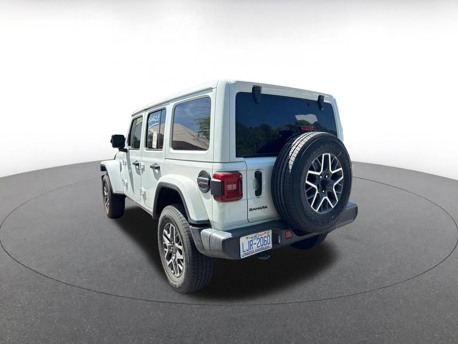 Thumbnail: 2025 Jeep Wrangler - 5