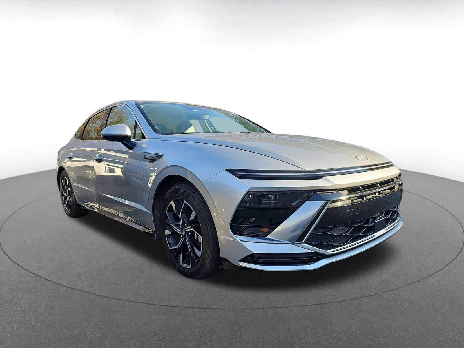 Thumbnail: 2025 Hyundai Sonata - 1