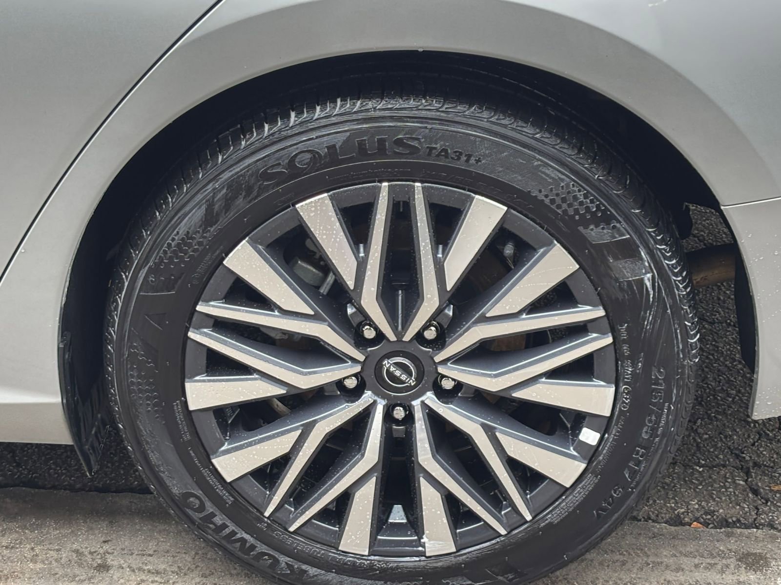 Thumbnail: 2025 Nissan Altima - 30