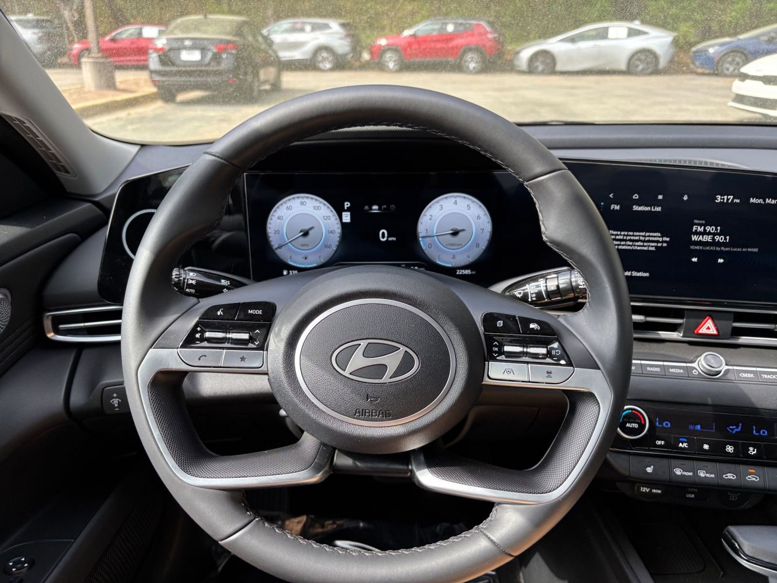 Thumbnail: 2025 Hyundai Elantra - 29