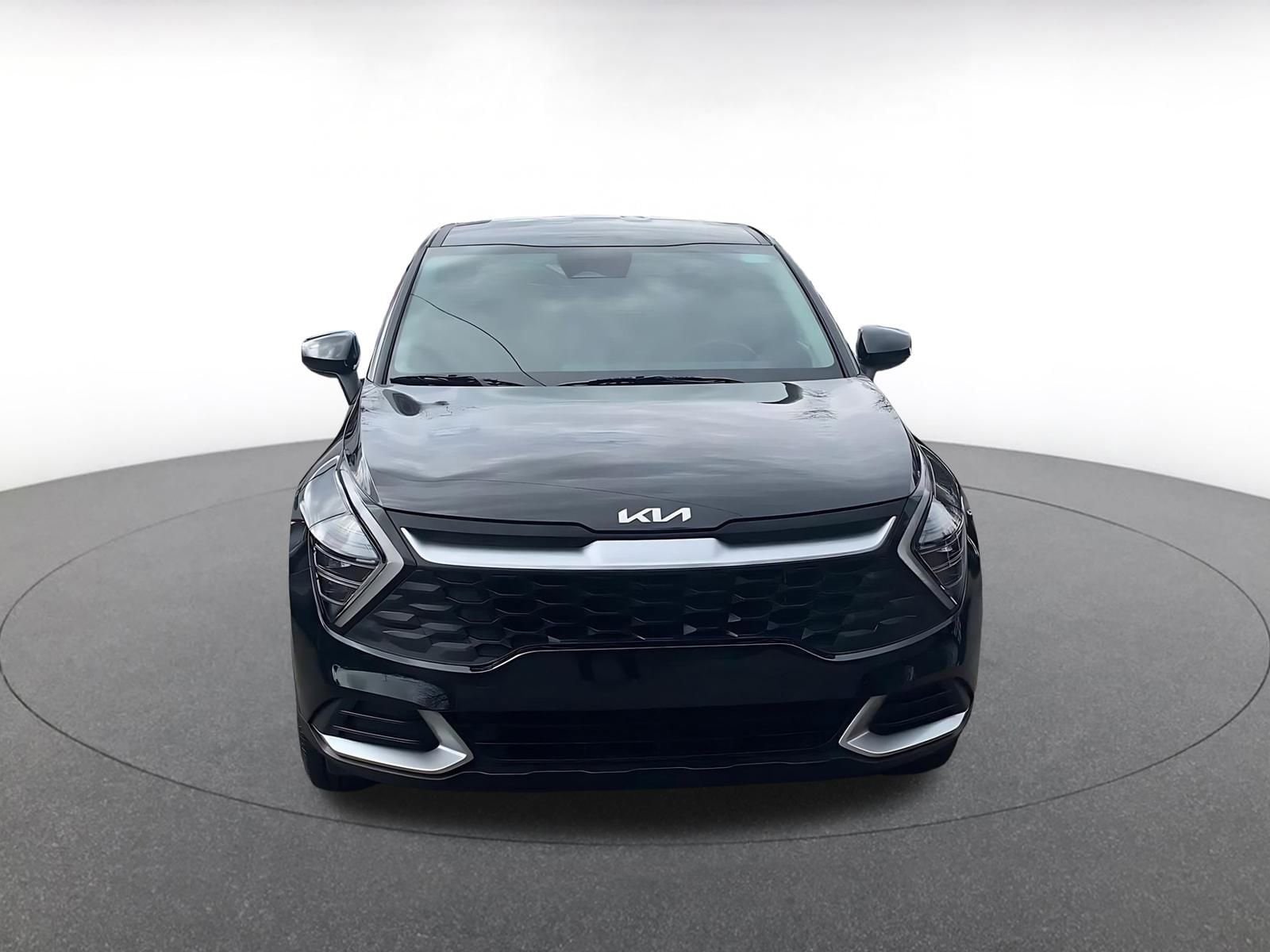 Thumbnail: 2025 Kia Sportage - 3