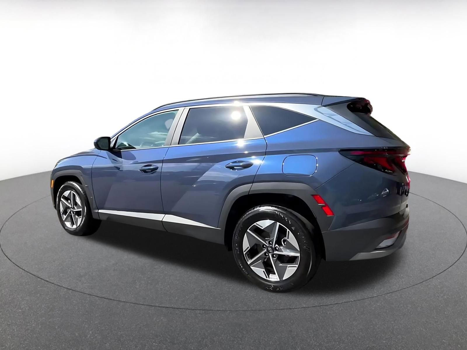 Thumbnail: 2025 Hyundai Tucson - 10