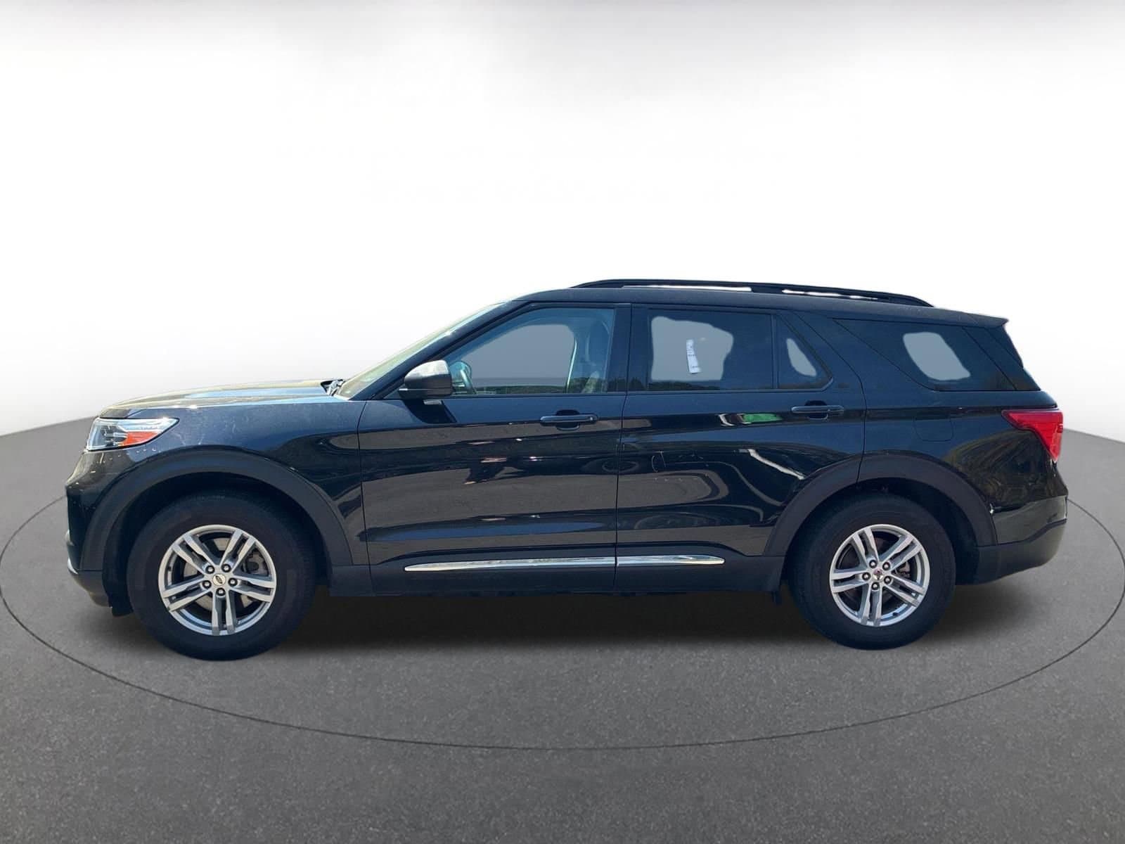 Thumbnail: 2024 Ford Explorer - 4