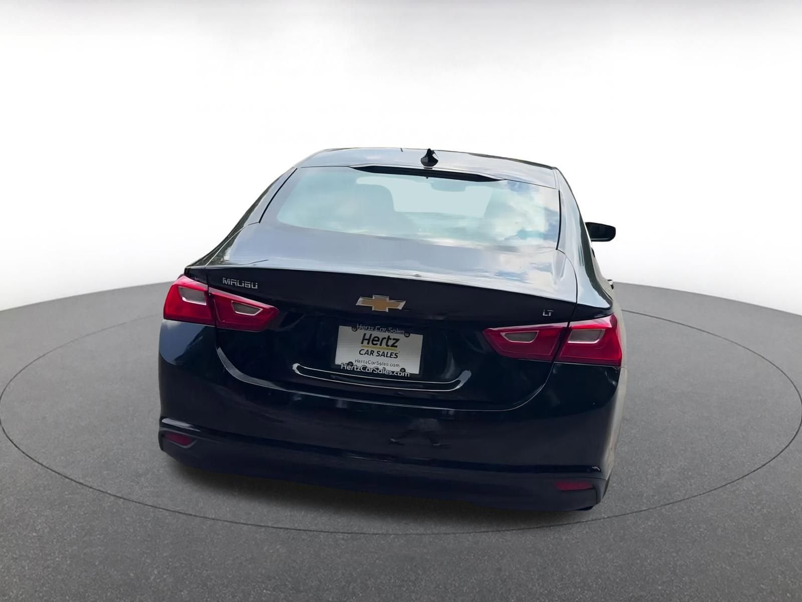 Thumbnail: 2024 Chevrolet Malibu - 15