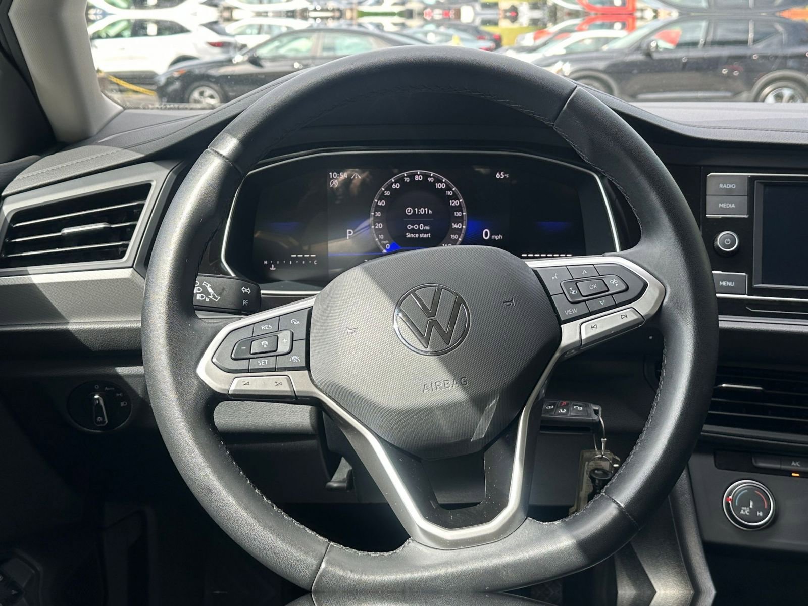 Thumbnail: 2024 Volkswagen Jetta - 34