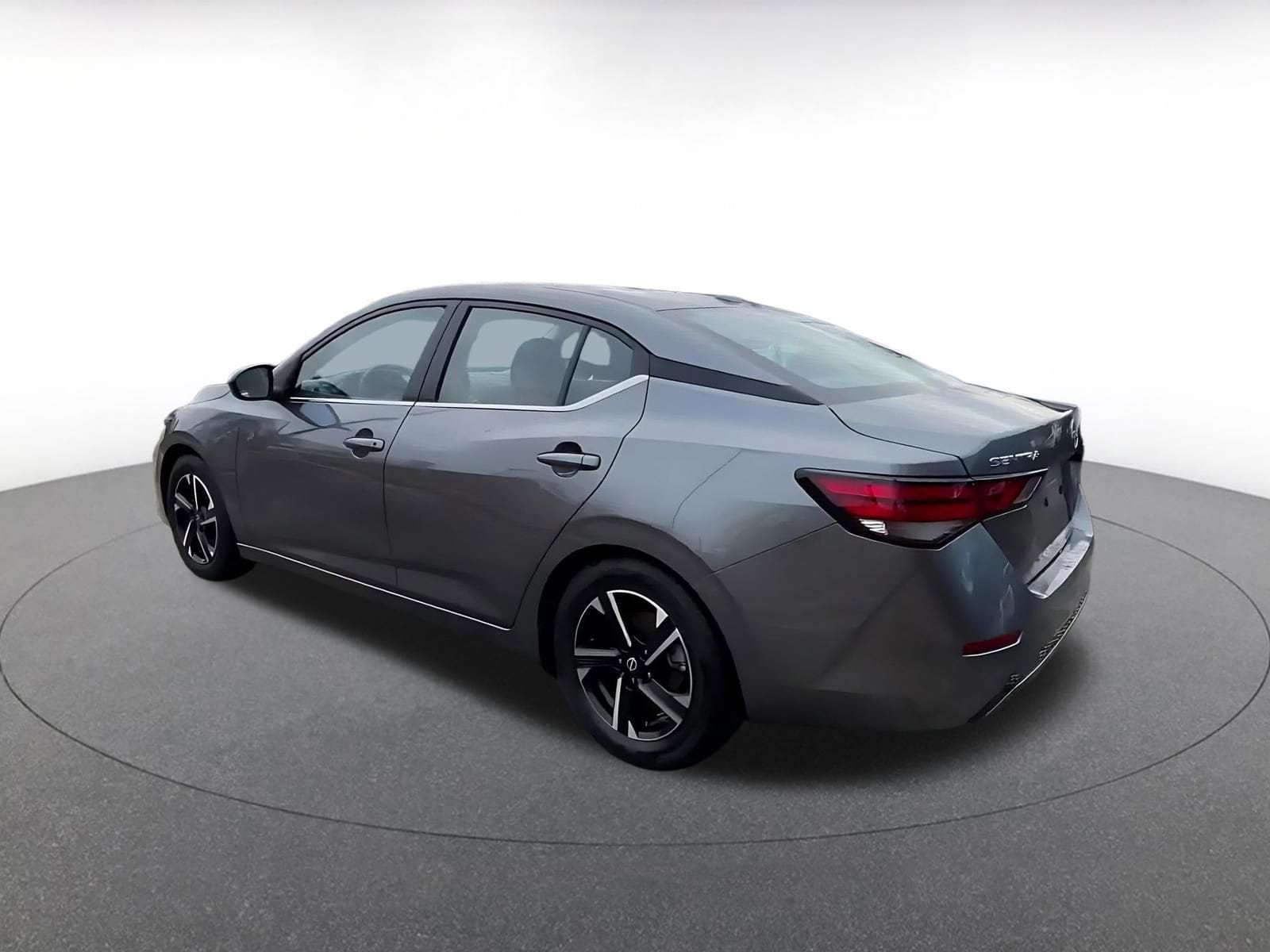 Thumbnail: 2025 Nissan Sentra - 10