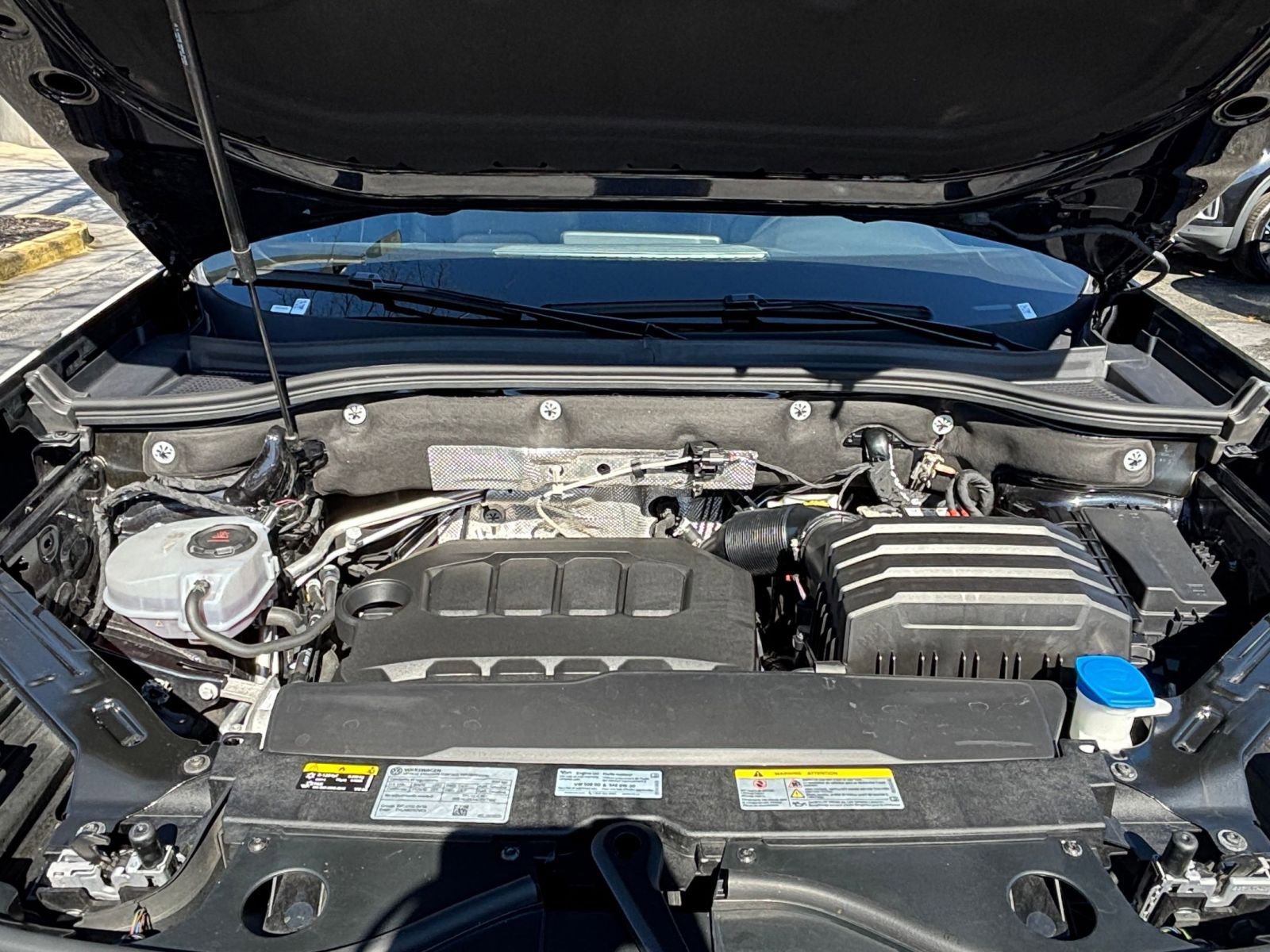 Thumbnail: 2025 Volkswagen Atlas - 34