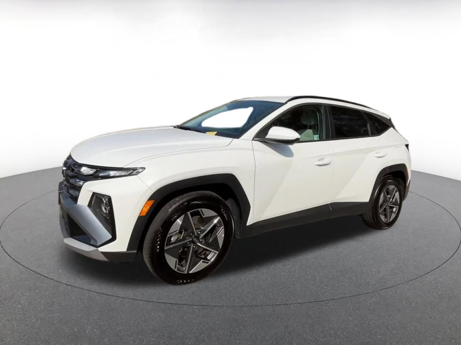 Thumbnail: 2025 Hyundai Tucson - 8