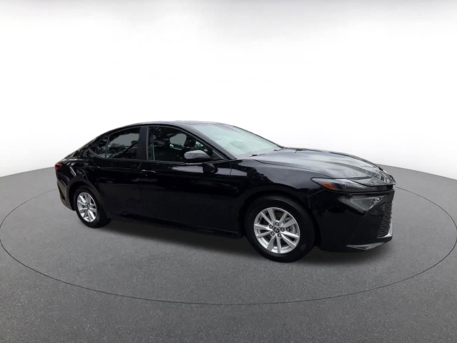 Thumbnail: 2025 Toyota Camry - 2