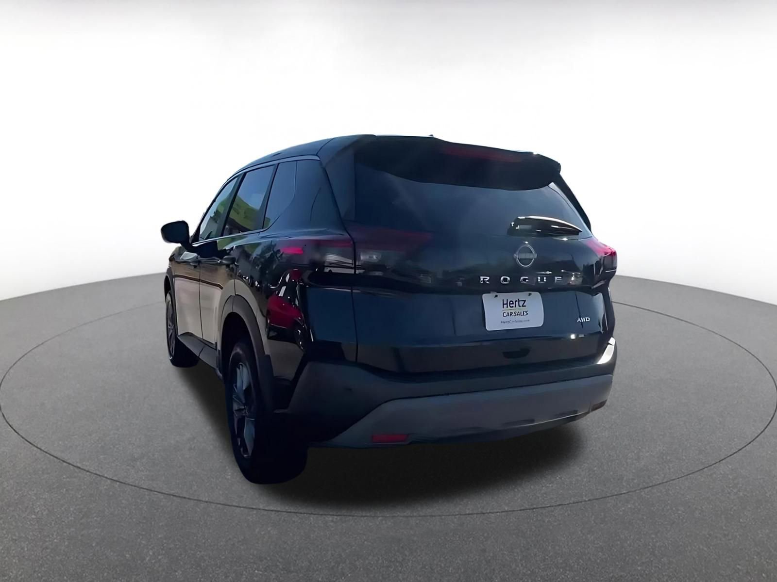 Thumbnail: 2023 Nissan Rogue - 11