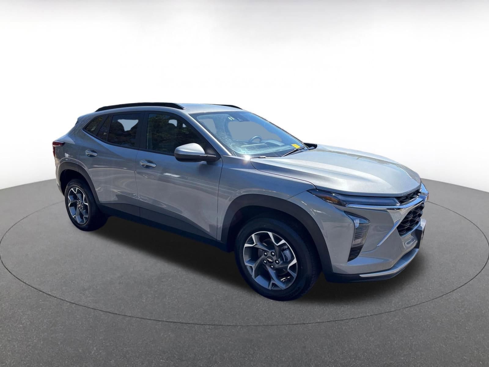 Thumbnail: 2025 Chevrolet Trax - 1