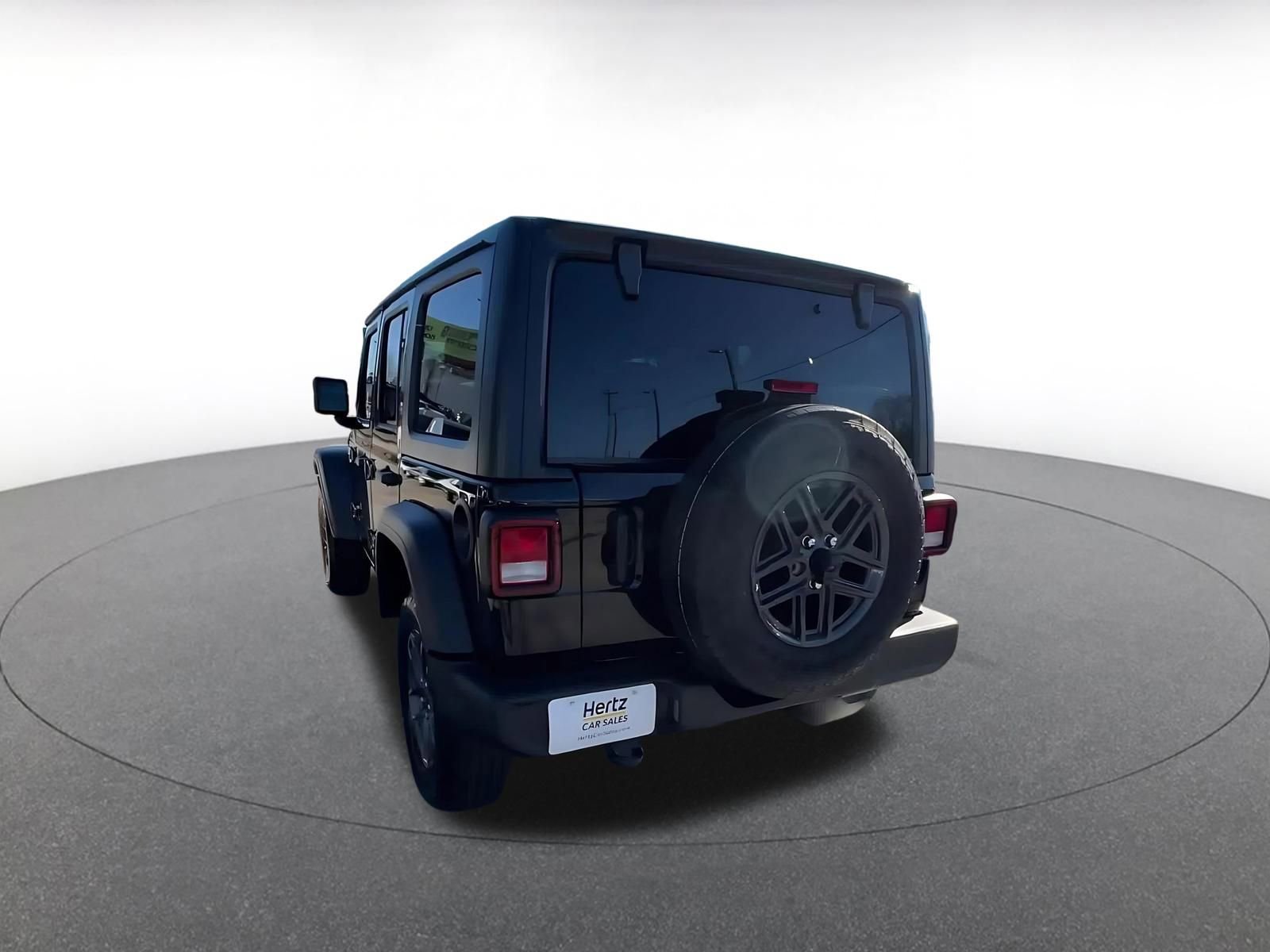 Thumbnail: 2025 Jeep Wrangler - 14