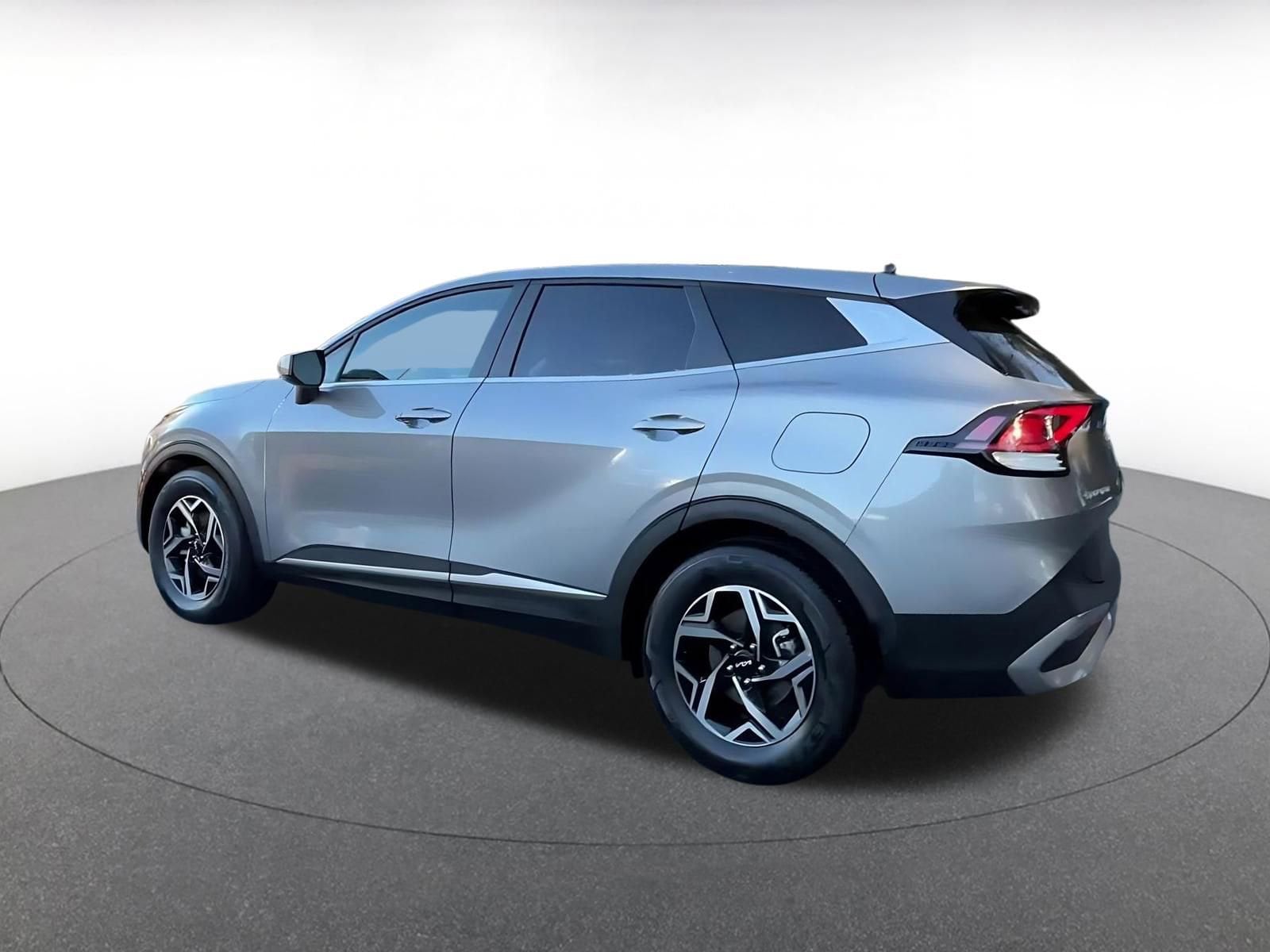 Thumbnail: 2025 Kia Sportage - 10