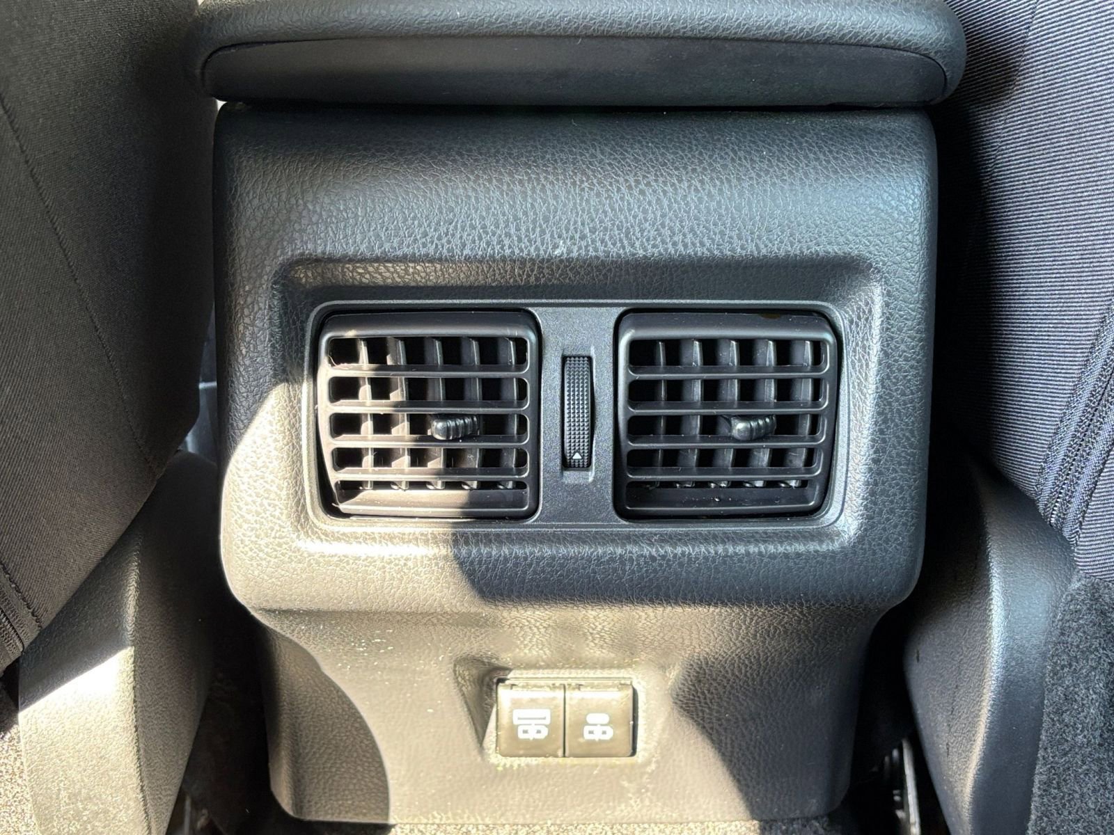 Thumbnail: 2025 Toyota Camry - 23