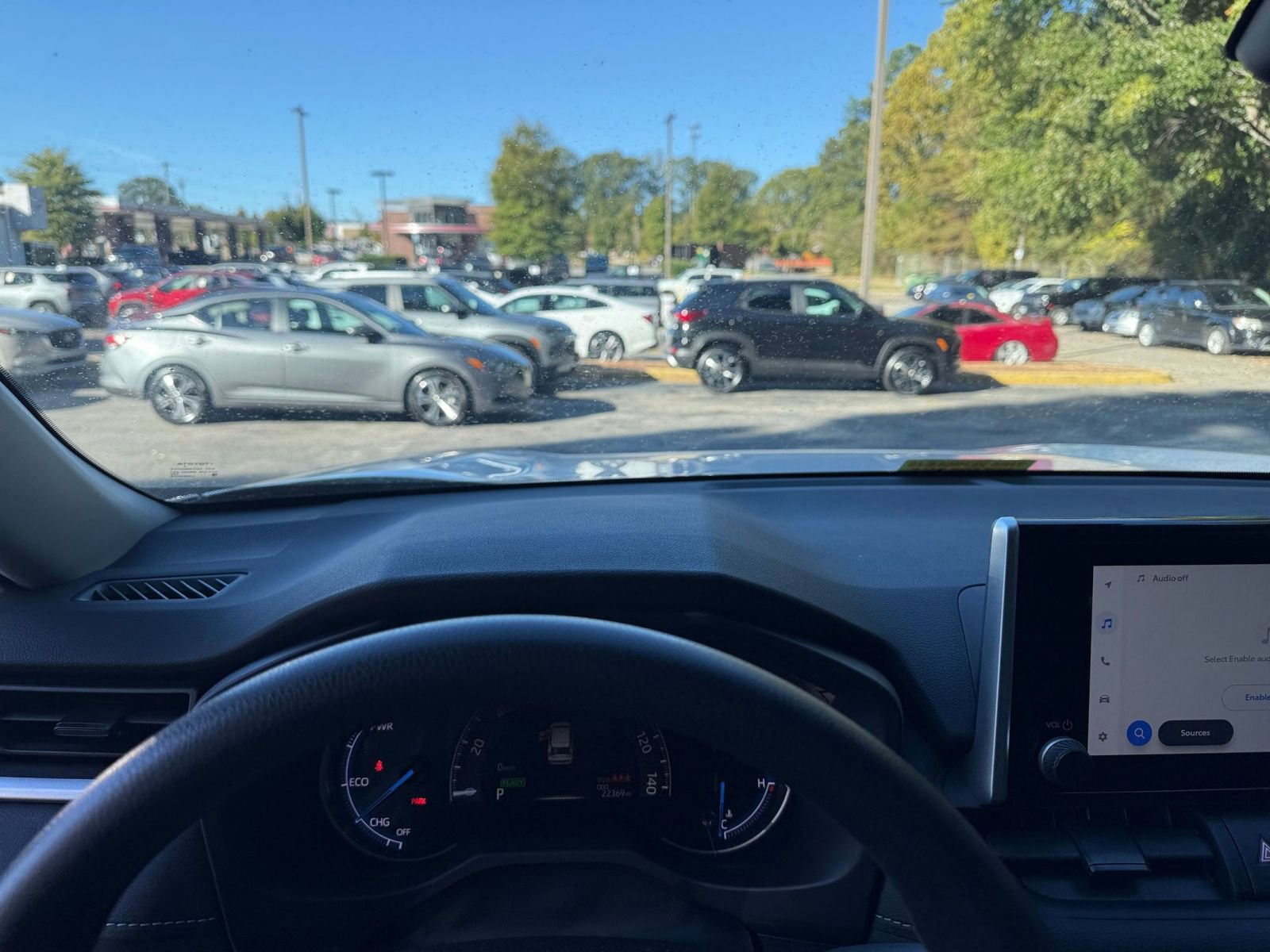 Thumbnail: 2025 Toyota RAV4 - 34