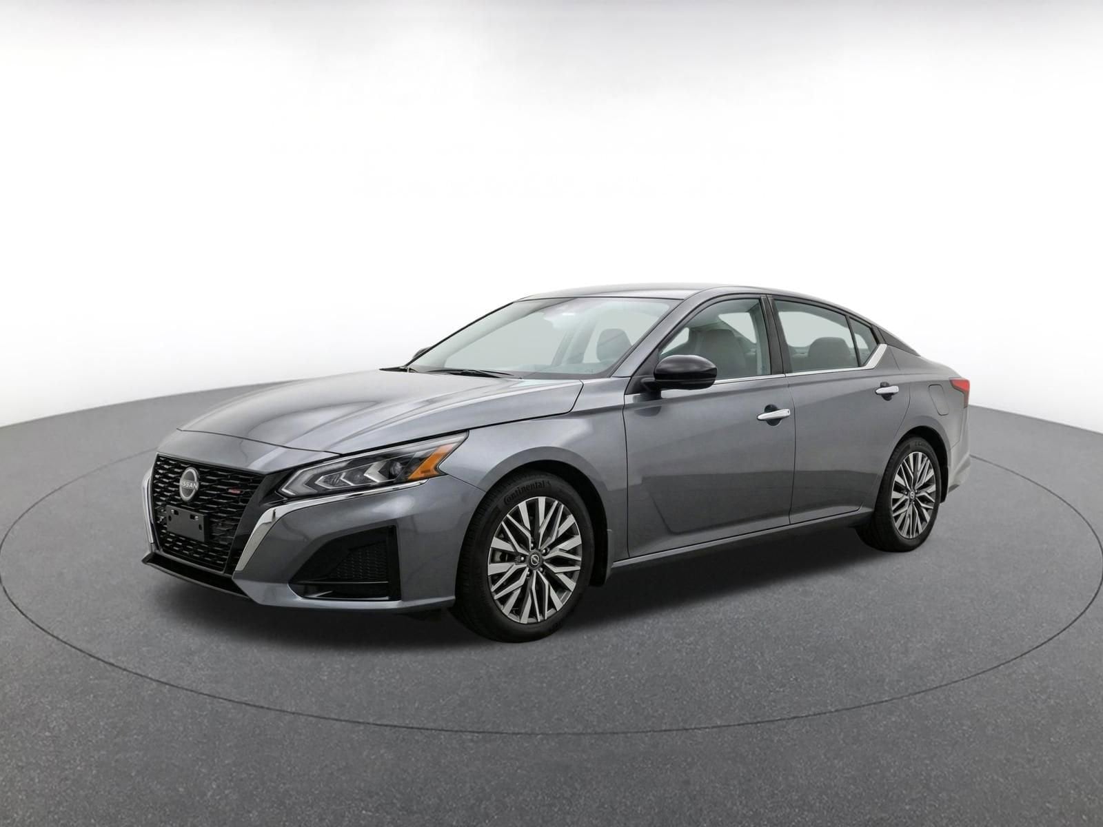 Thumbnail: 2025 Nissan Altima - 3