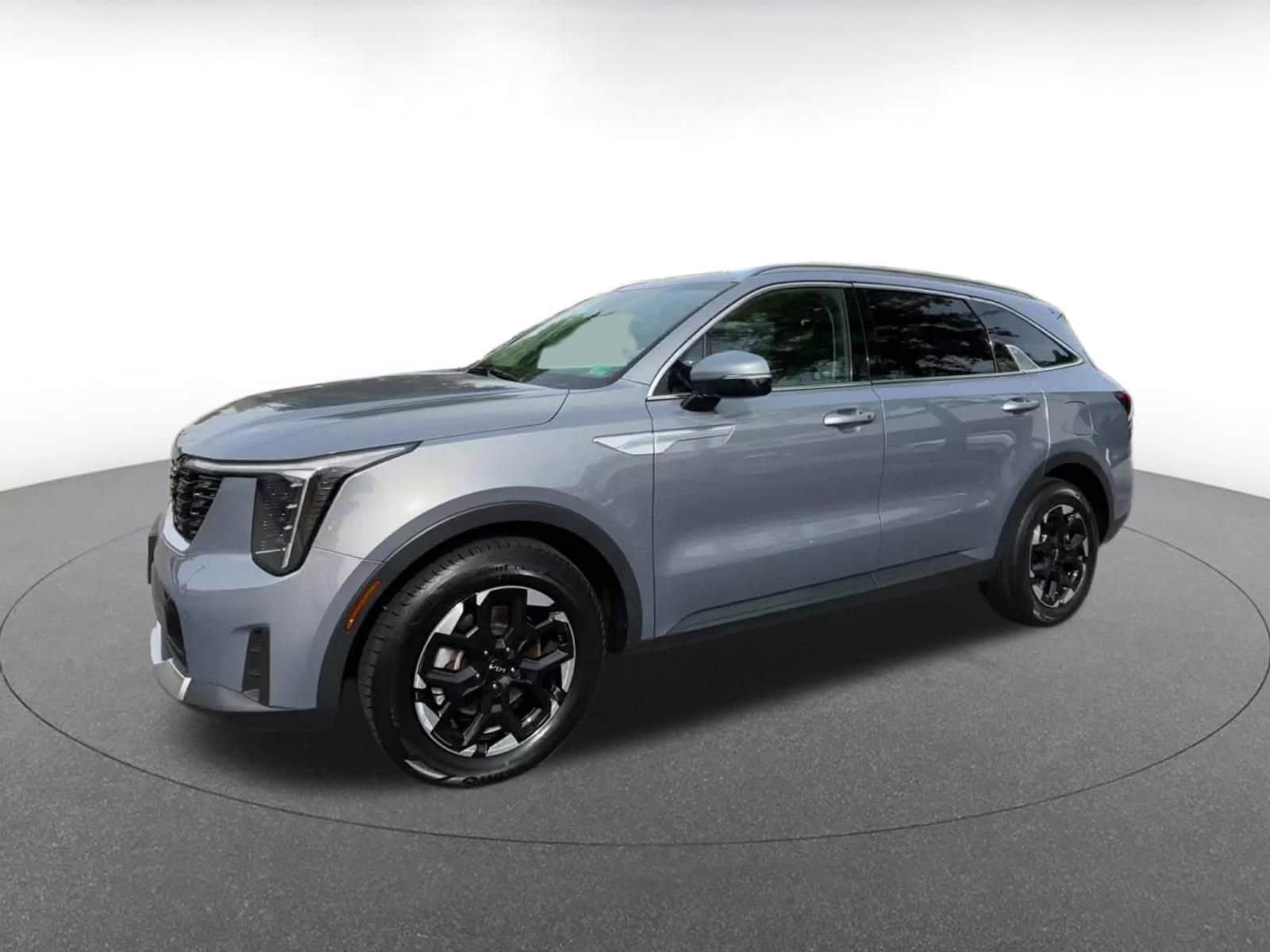 Thumbnail: 2024 Kia Sorento - 8