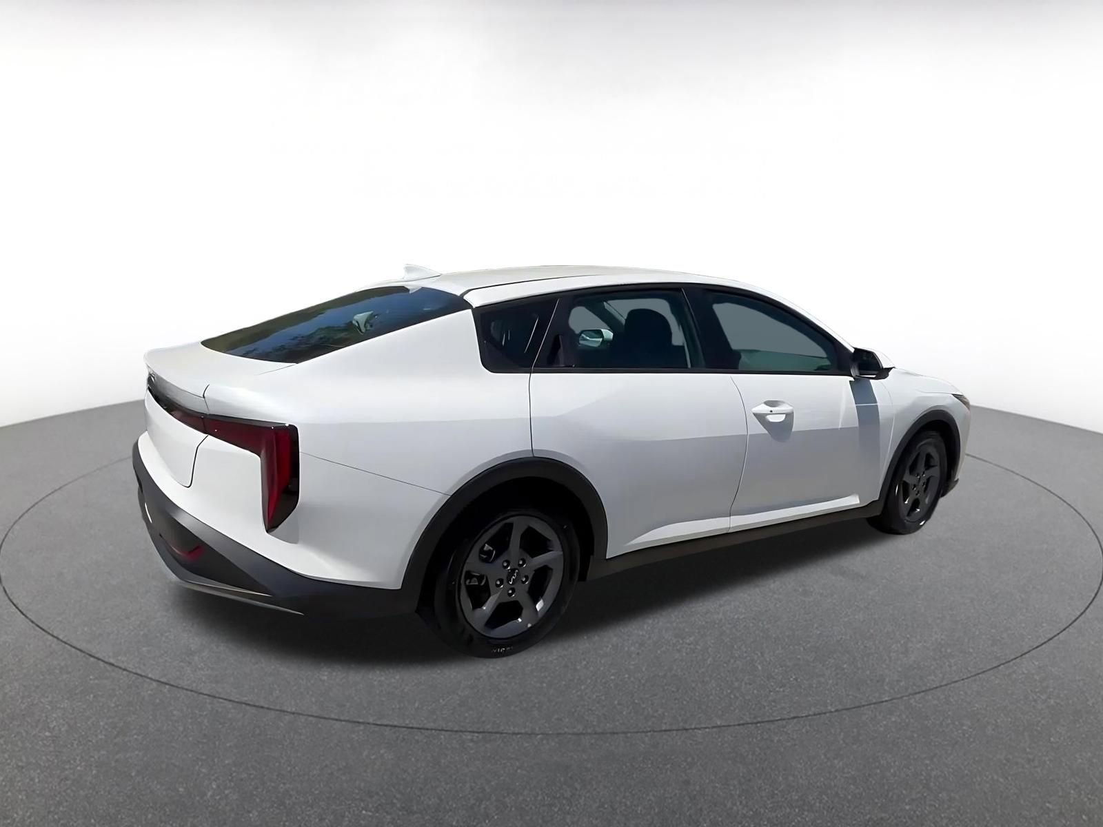 Thumbnail: 2025 Kia K4 - 14
