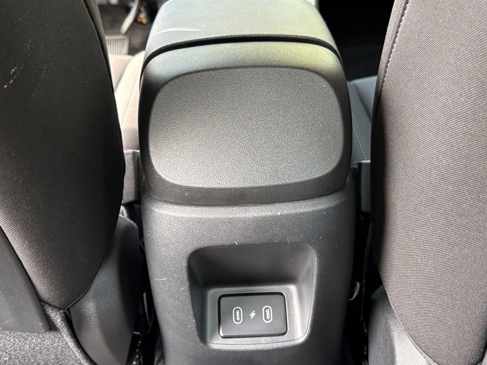 Thumbnail: 2025 Hyundai Elantra - 23