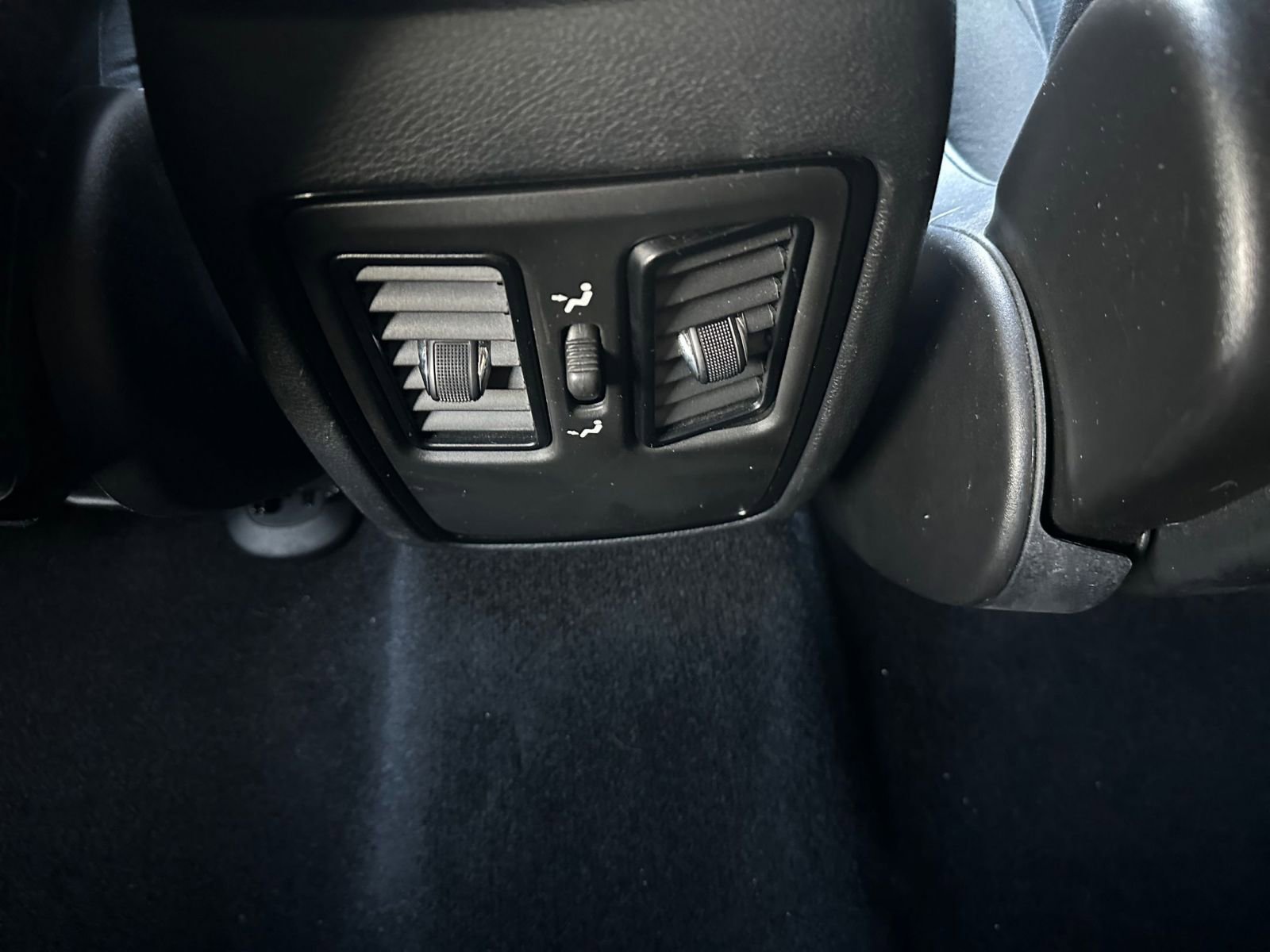 Thumbnail: 2024 Dodge Durango - 24