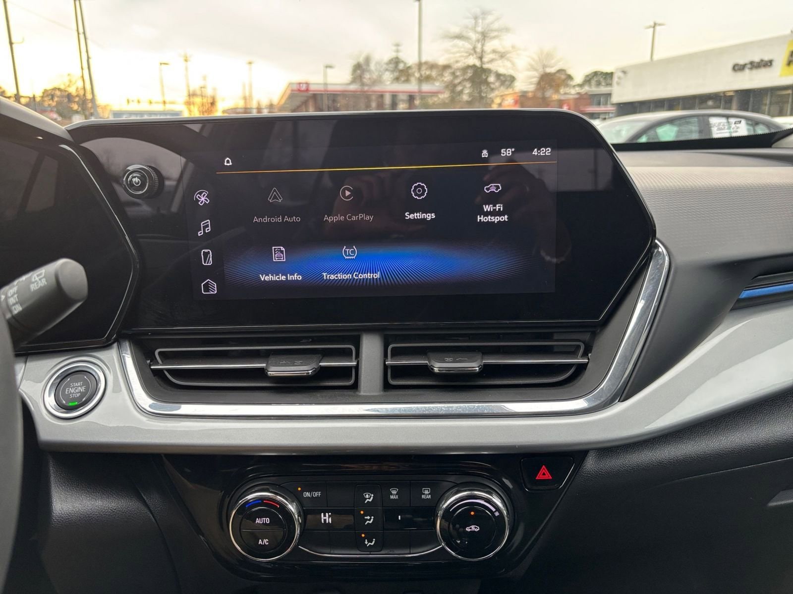 Thumbnail: 2025 Chevrolet Trax - 18