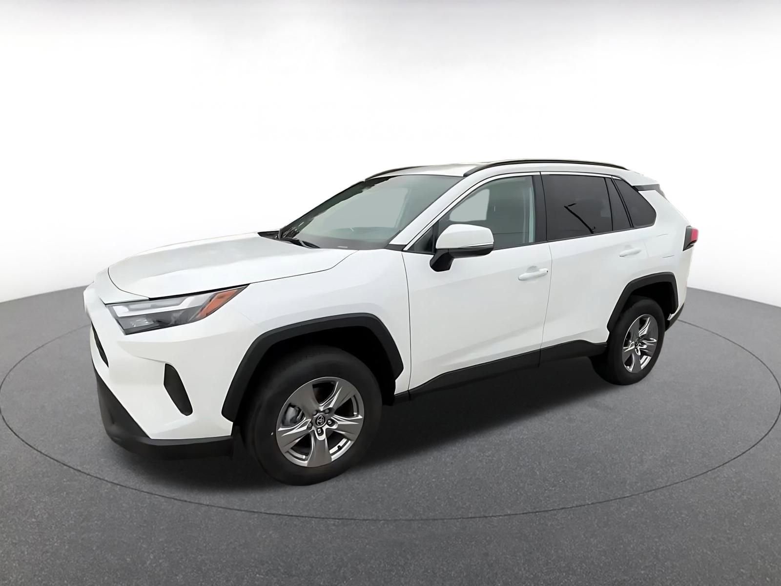 Thumbnail: 2025 Toyota RAV4 - 8