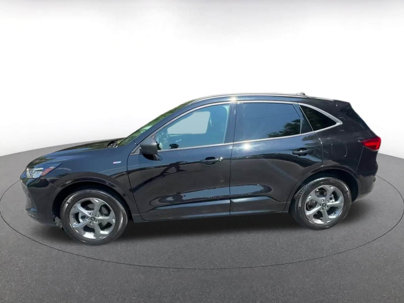 Thumbnail: 2024 Ford Escape - 9