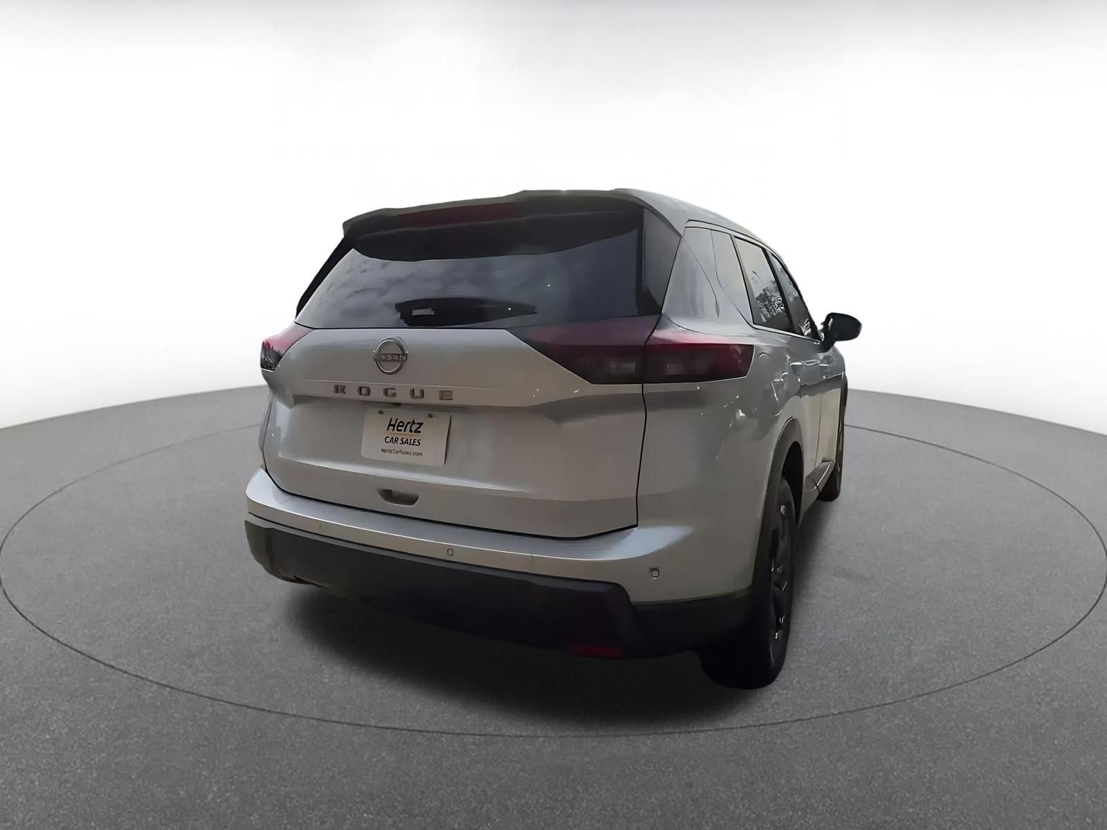 Thumbnail: 2025 Nissan Rogue - 14