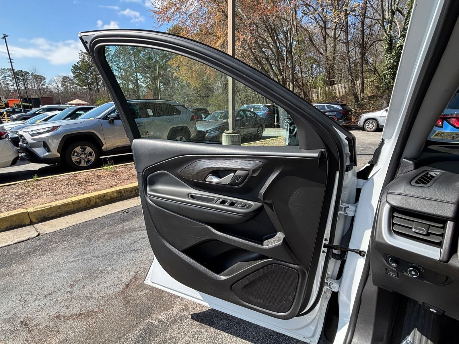 Thumbnail: 2024 GMC Terrain - 18