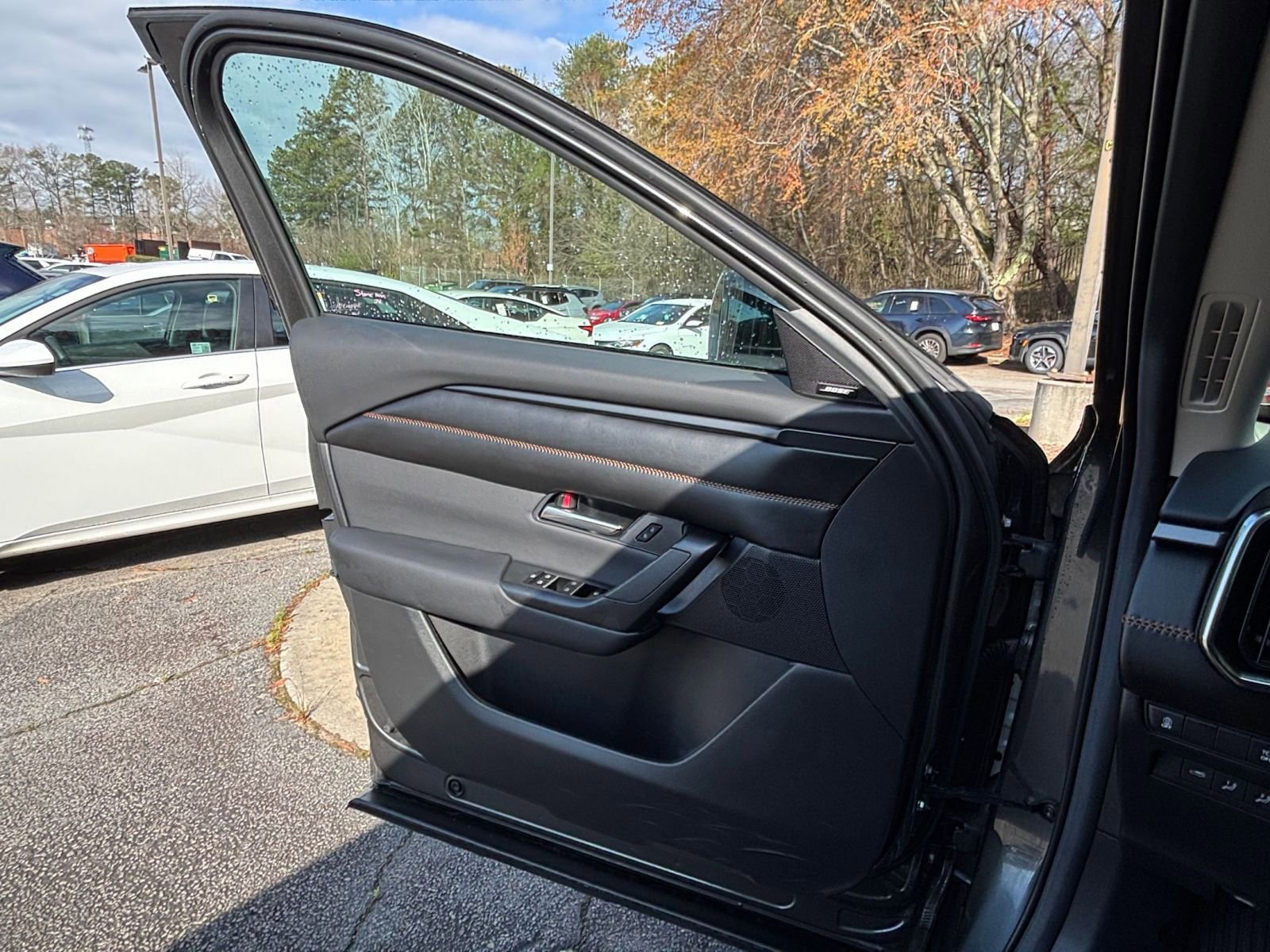 Thumbnail: 2025 Mazda CX-50 - 18