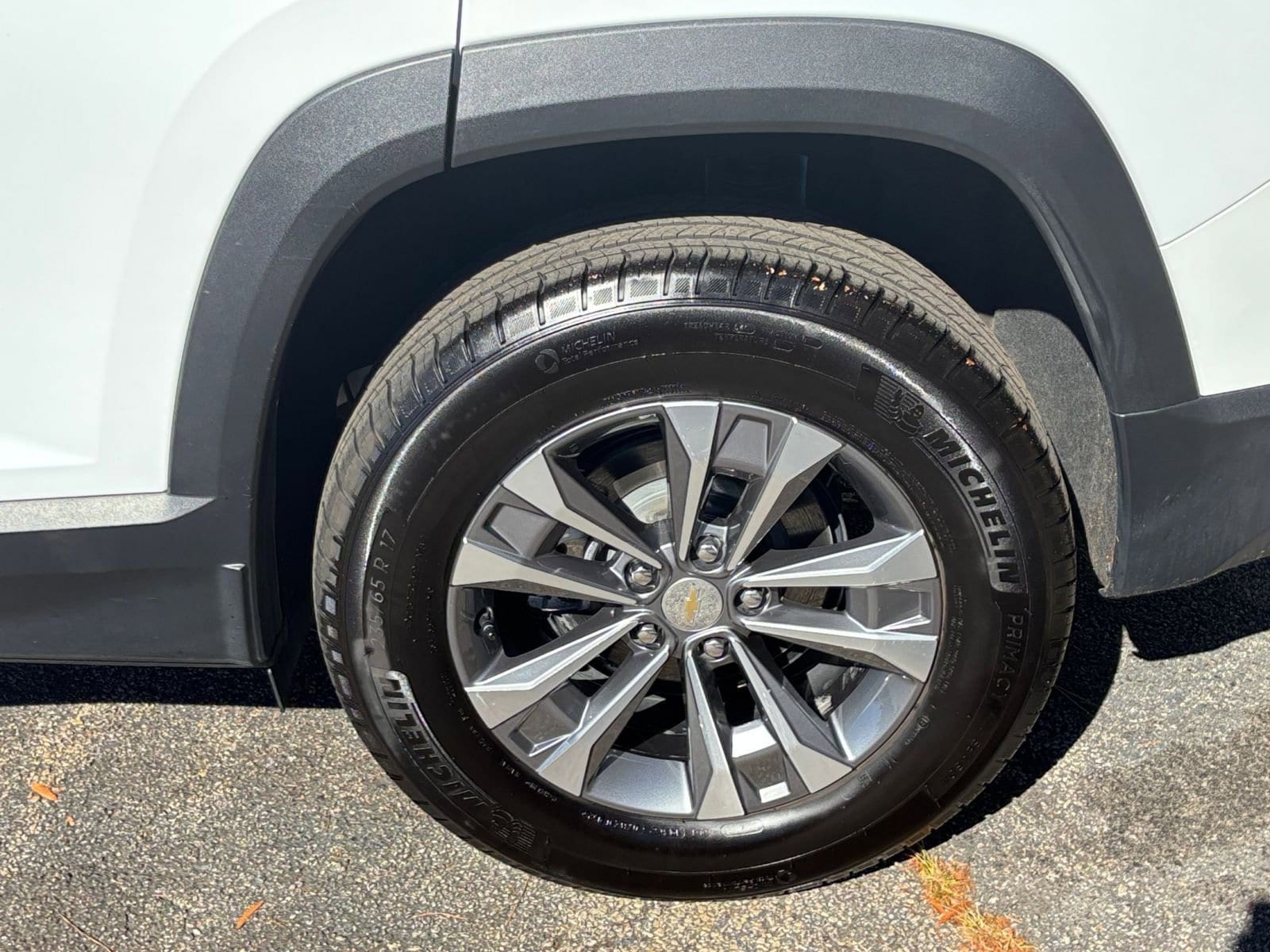 Thumbnail: 2025 Chevrolet Equinox - 30