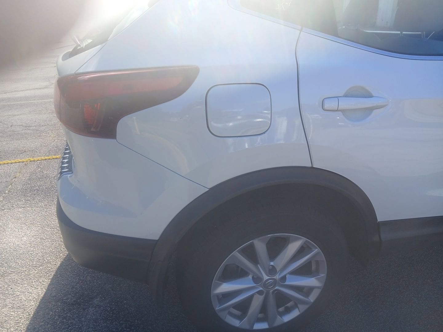 Thumbnail: 2018 Nissan Rogue Sport - 8