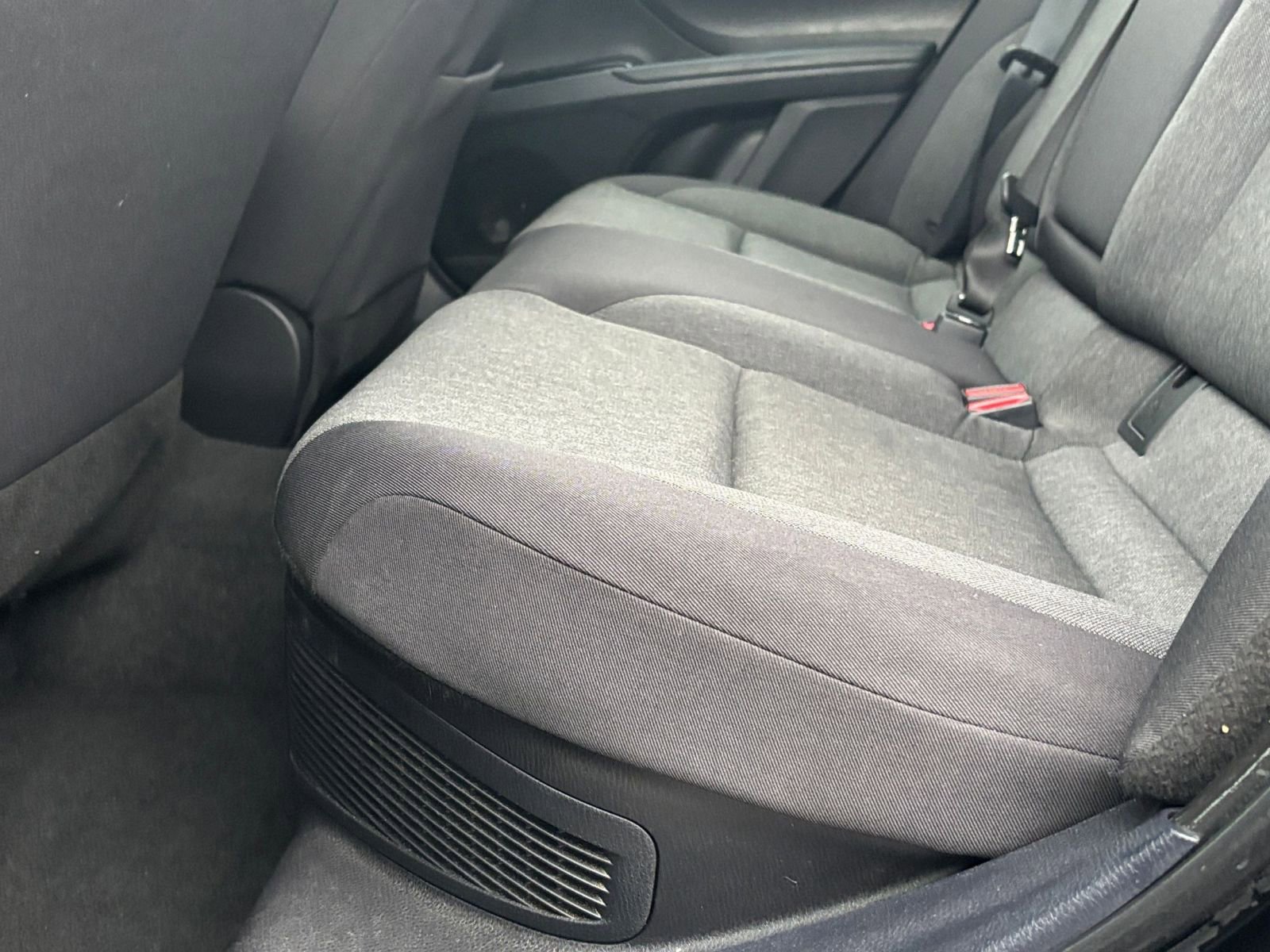 Thumbnail: 2025 Toyota Camry - 25