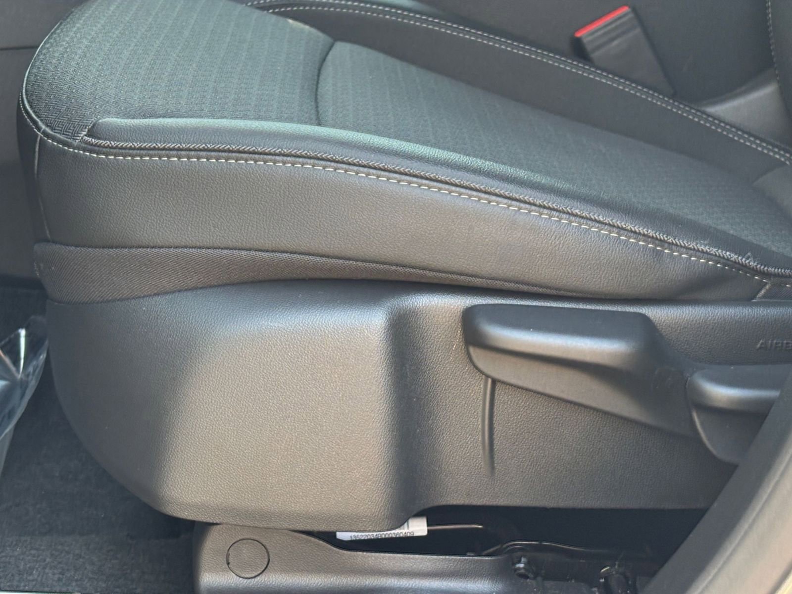 Thumbnail: 2025 Buick Encore GX - 22