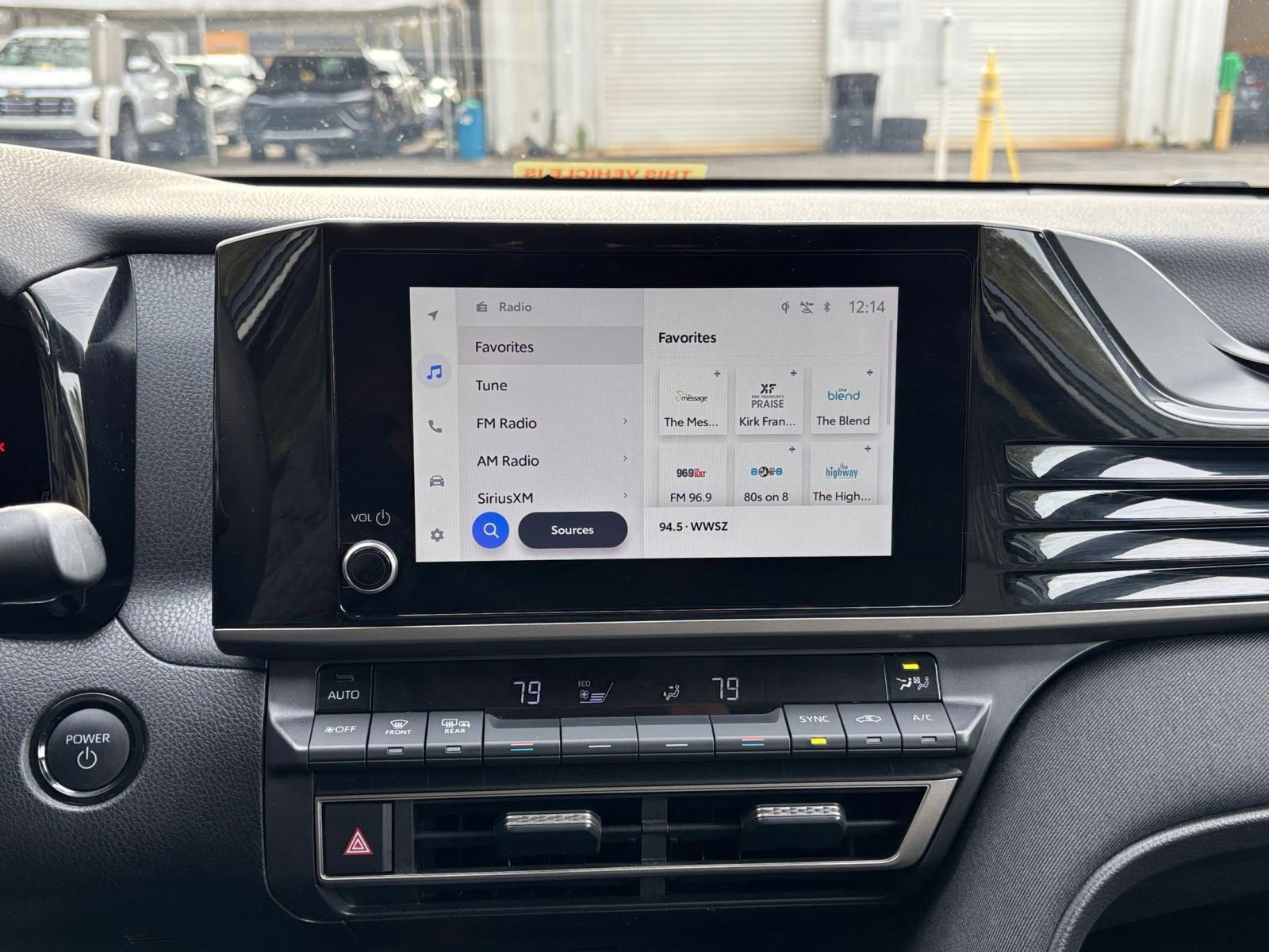 Thumbnail: 2025 Toyota Camry - 18