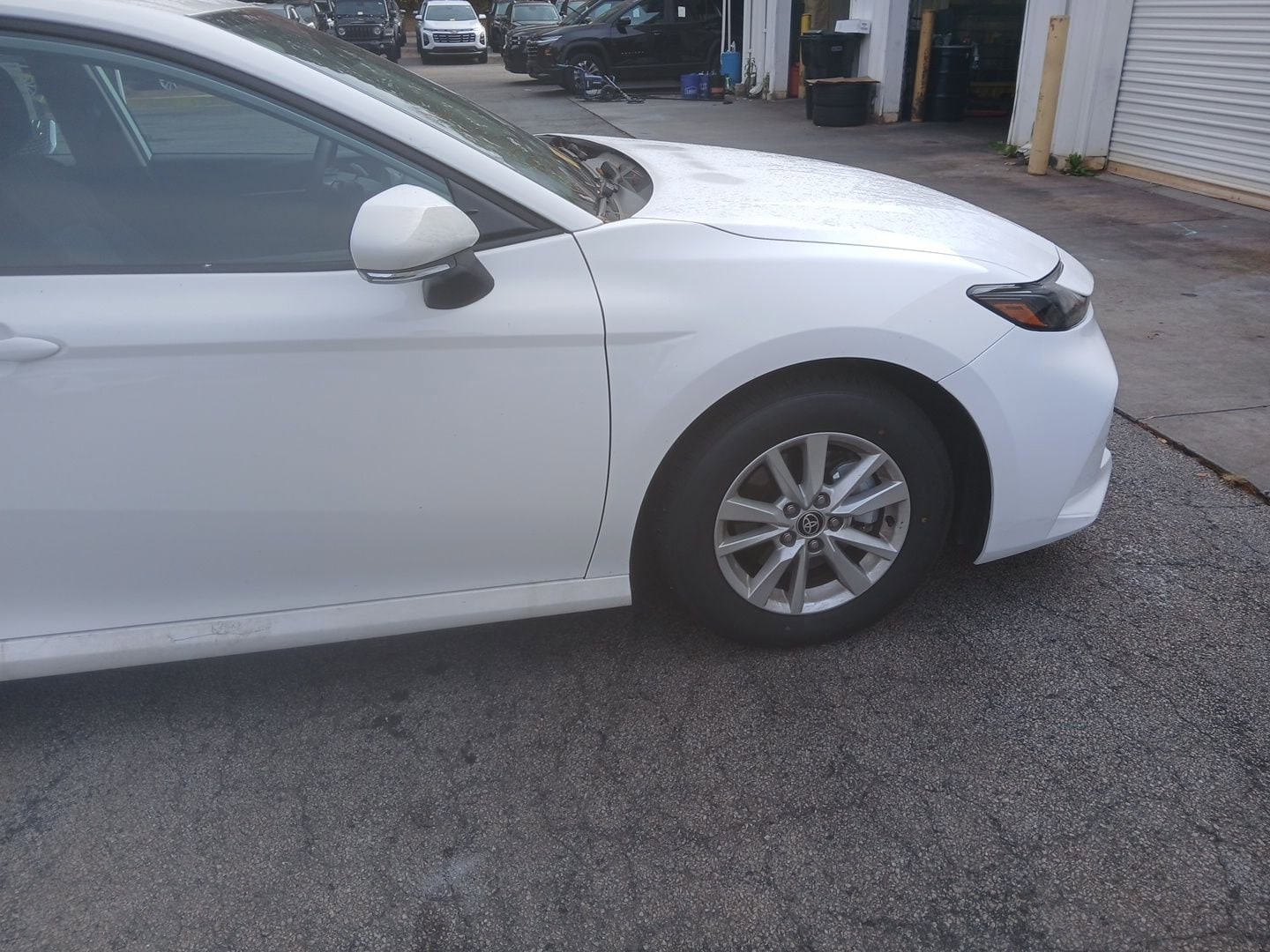 Thumbnail: 2025 Toyota Camry - 9