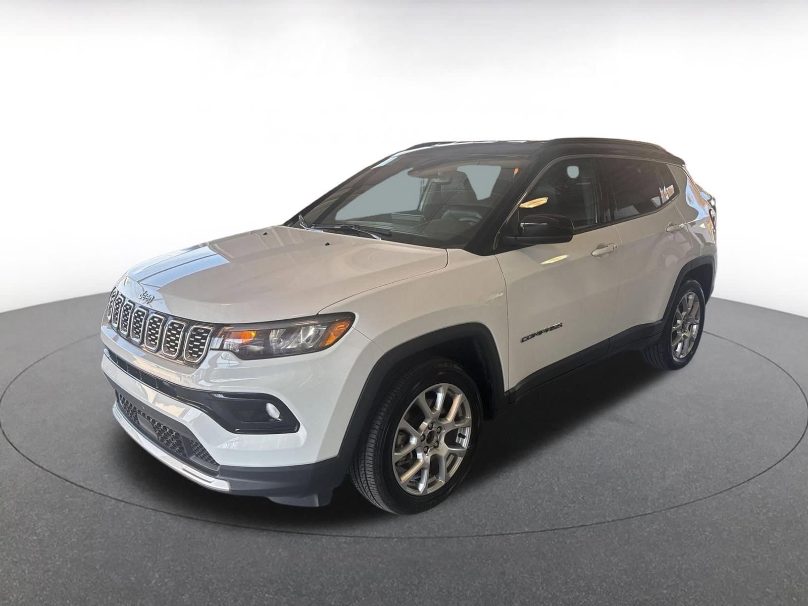 Thumbnail: 2025 Jeep Compass - 8