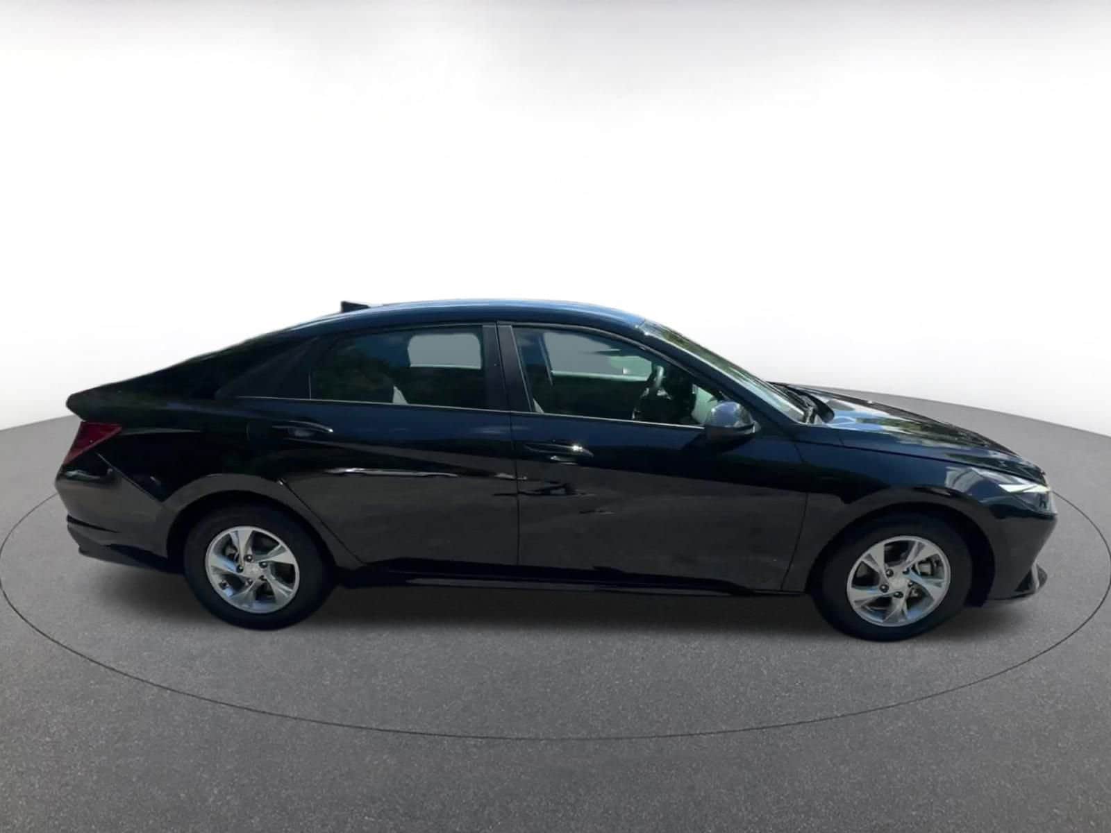 Thumbnail: 2023 Hyundai Elantra - 16