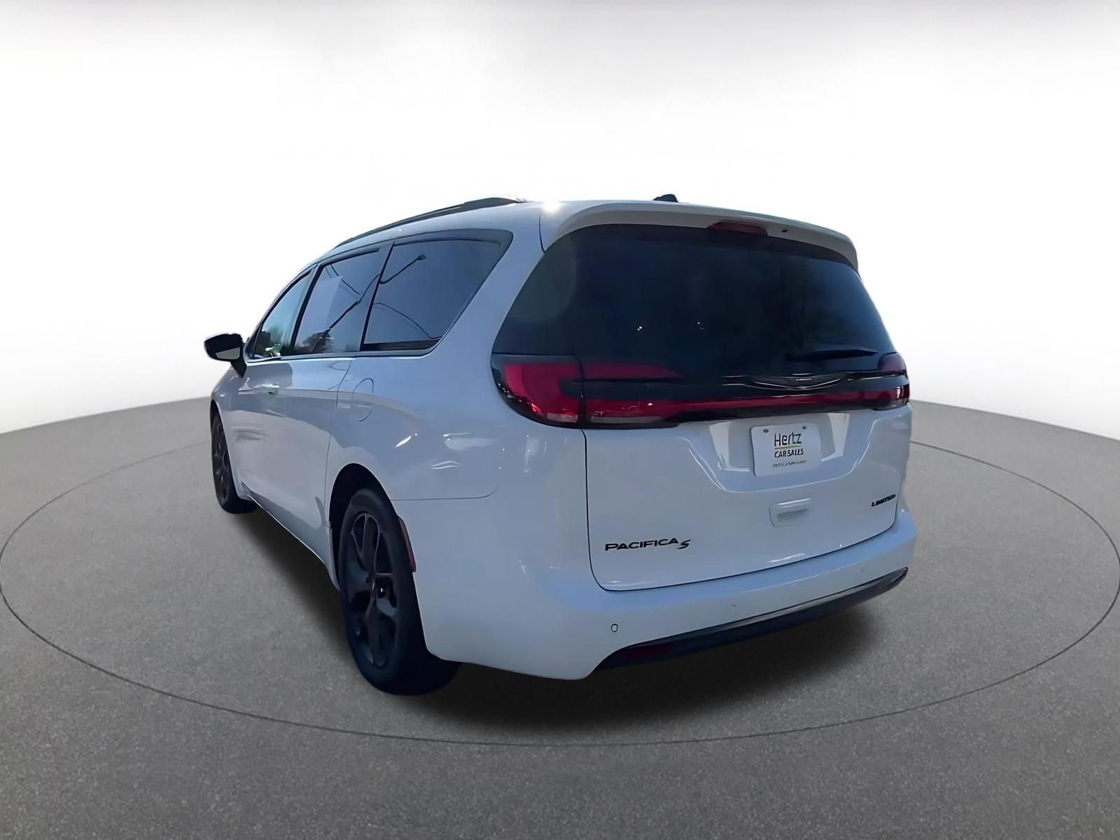 Thumbnail: 2025 Chrysler Pacifica - 11