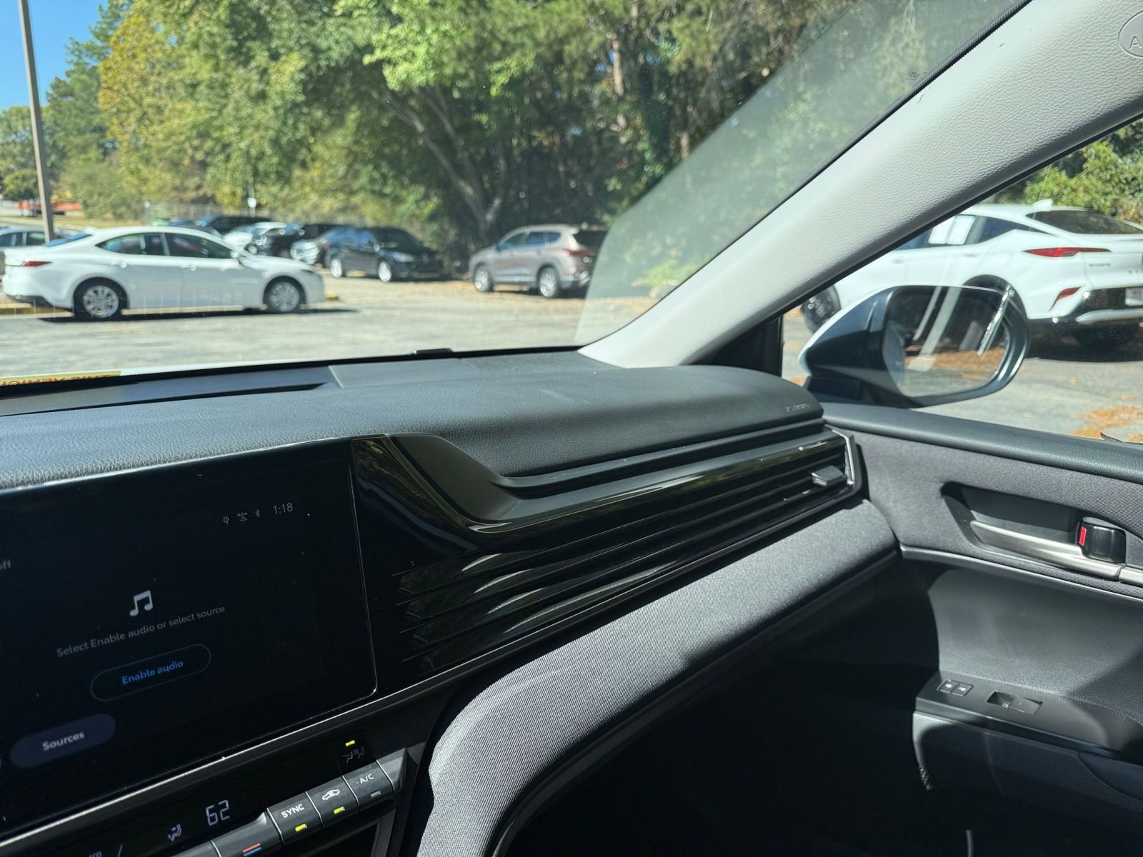 Thumbnail: 2025 Toyota Camry - 35