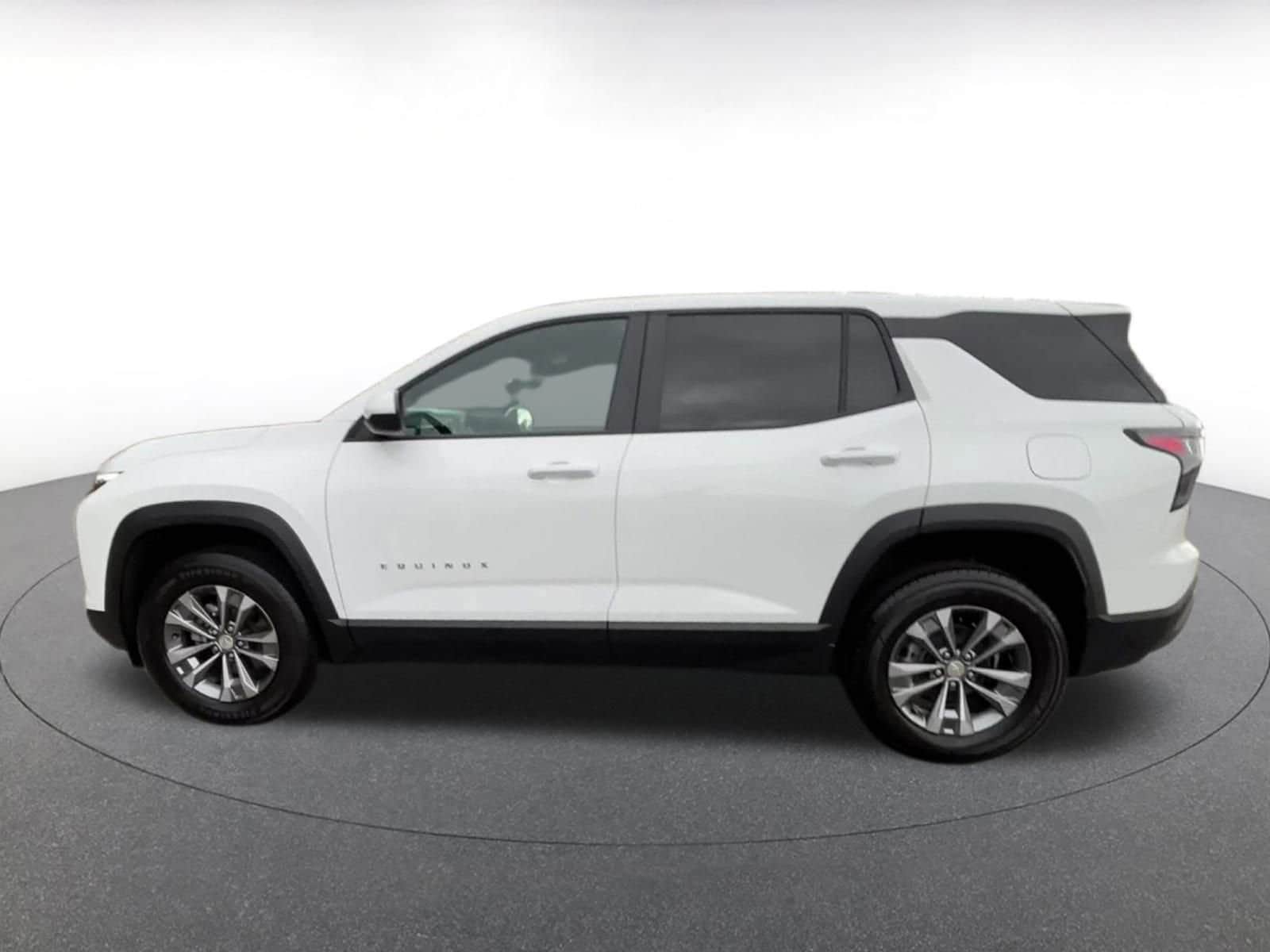 Thumbnail: 2025 Chevrolet Equinox - 9