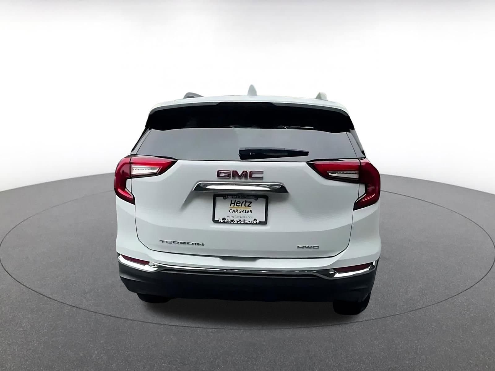 Thumbnail: 2024 GMC Terrain - 12