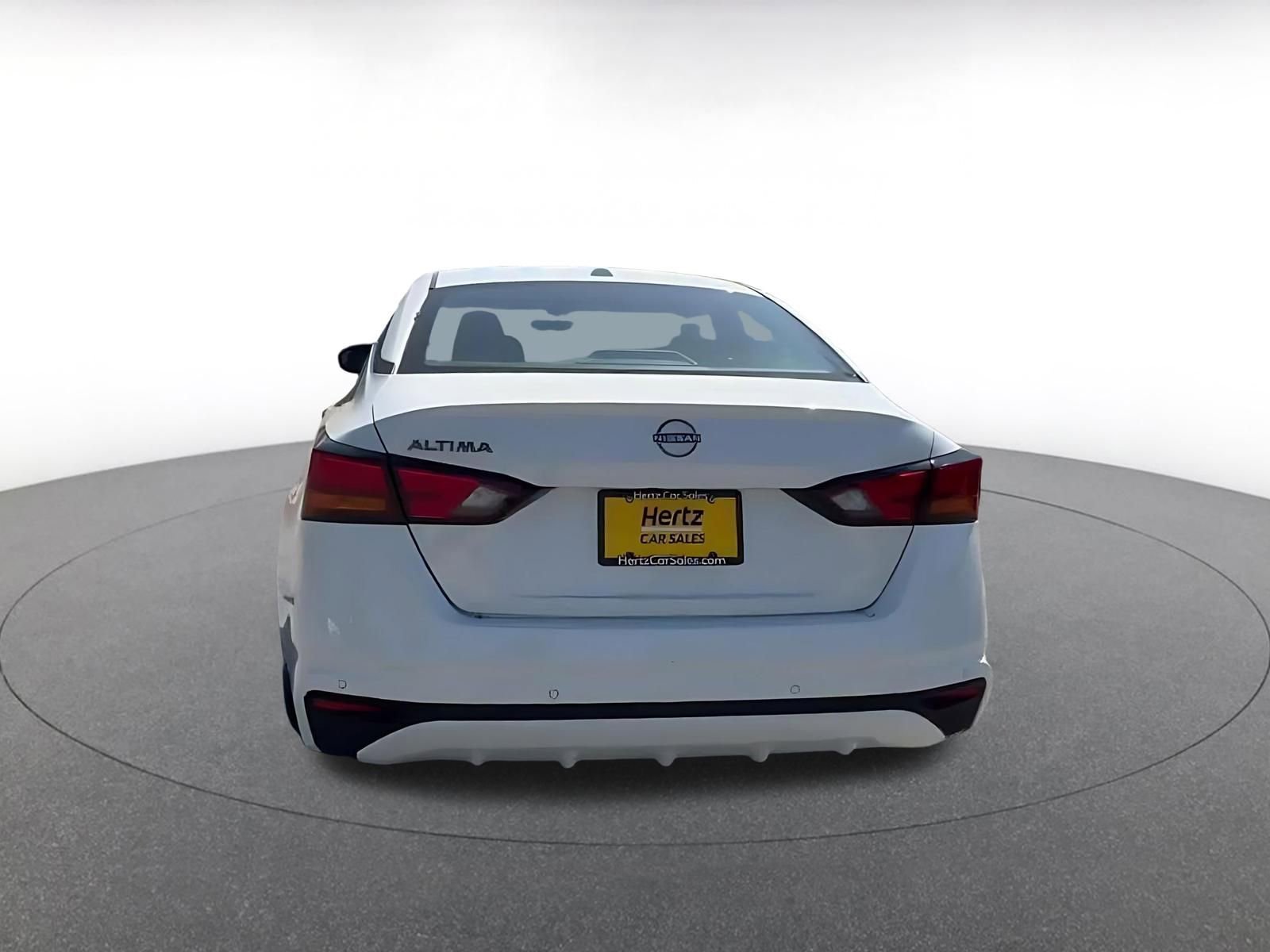 Thumbnail: 2025 Nissan Altima - 12