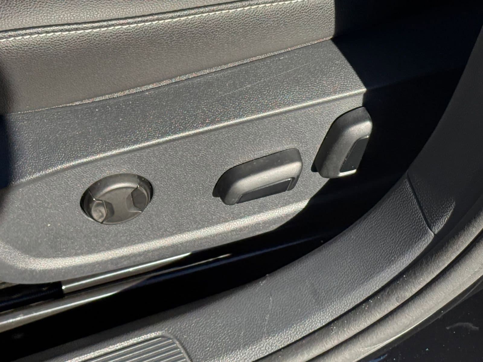 Thumbnail: 2025 Volkswagen Jetta - 23