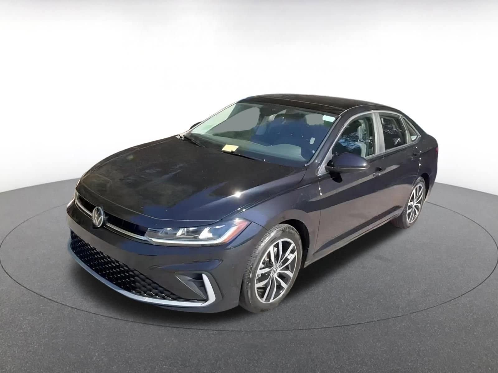 Thumbnail: 2025 Volkswagen Jetta - 4